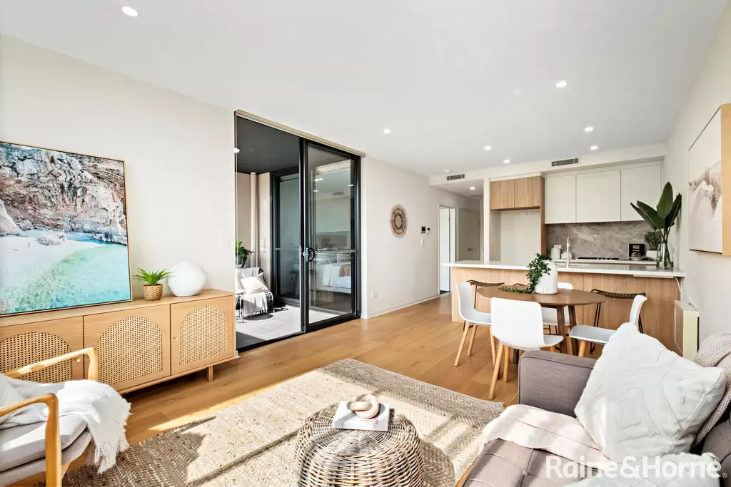 63/2-4 Lodge Street, Hornsby Auction by Raine & Horne Randwick | Coogee | Clovelly