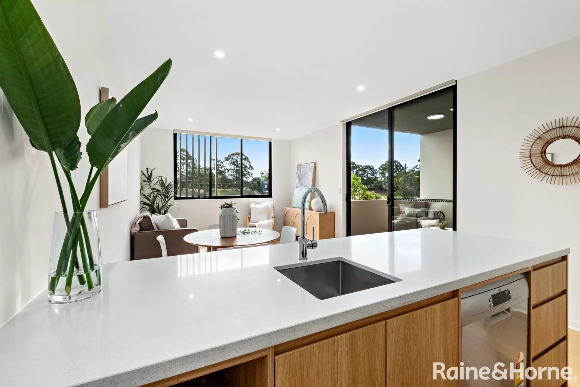 63/2-4 Lodge Street, Hornsby Auction by Raine & Horne Randwick | Coogee | Clovelly - image 1