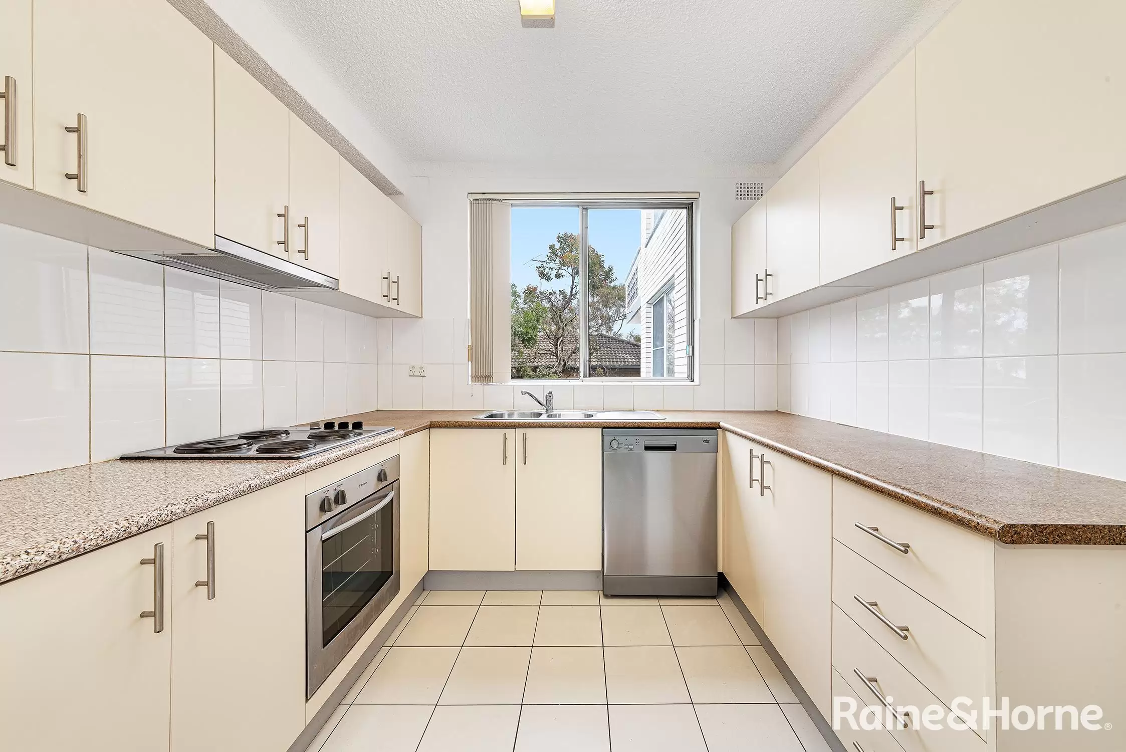 19/232 Rainbow Street, Coogee For Lease by Raine & Horne Randwick | Coogee | Clovelly - image 1