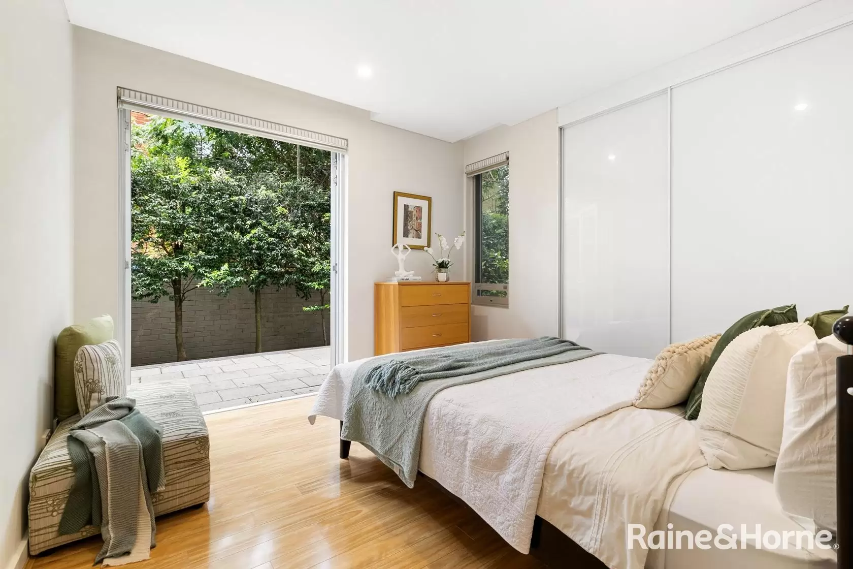 3/1-3 Villiers Street, Kensington Auction by Raine & Horne Randwick | Coogee | Clovelly - image 3