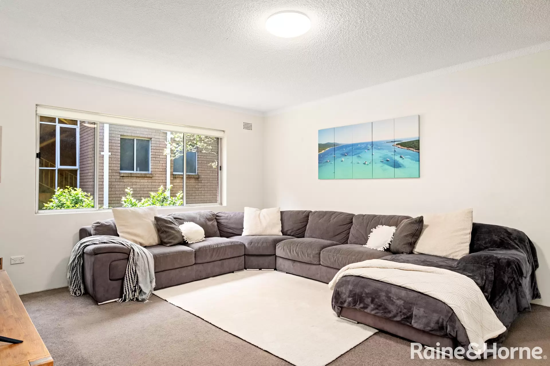 4/5 St Luke Street, Randwick Auction by Raine & Horne Randwick | Coogee | Clovelly