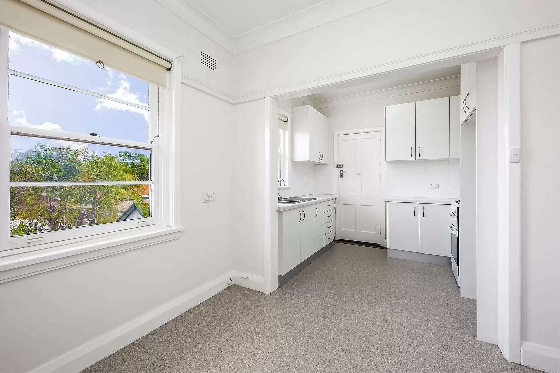 4/113 Maroubra Road, Maroubra For Lease by Raine & Horne Randwick | Coogee | Clovelly - image 1