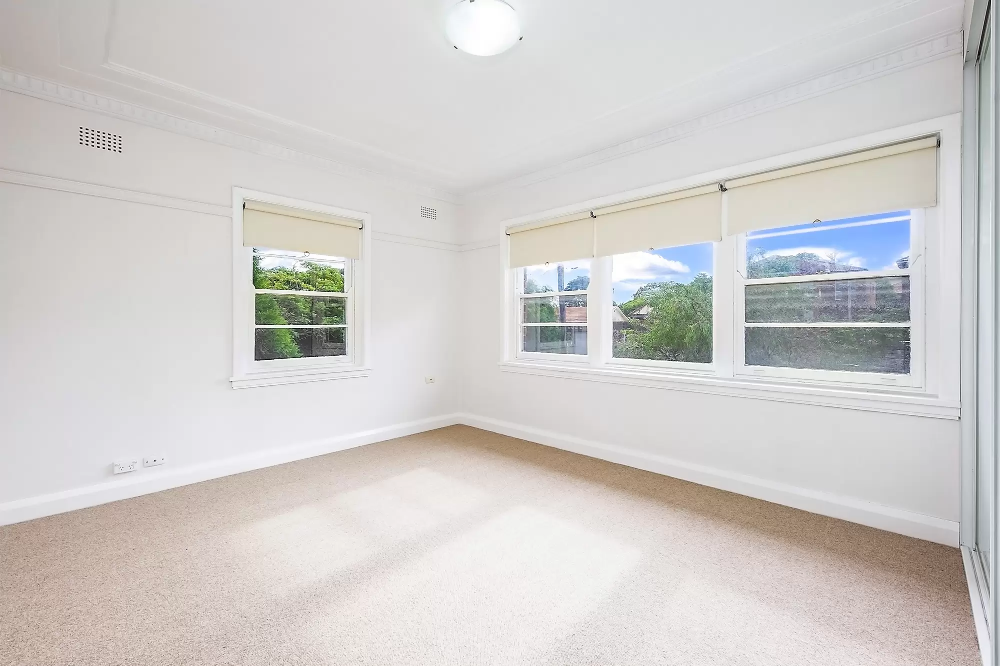 4/113 Maroubra Road, Maroubra For Lease by Raine & Horne Randwick | Coogee | Clovelly - image 3