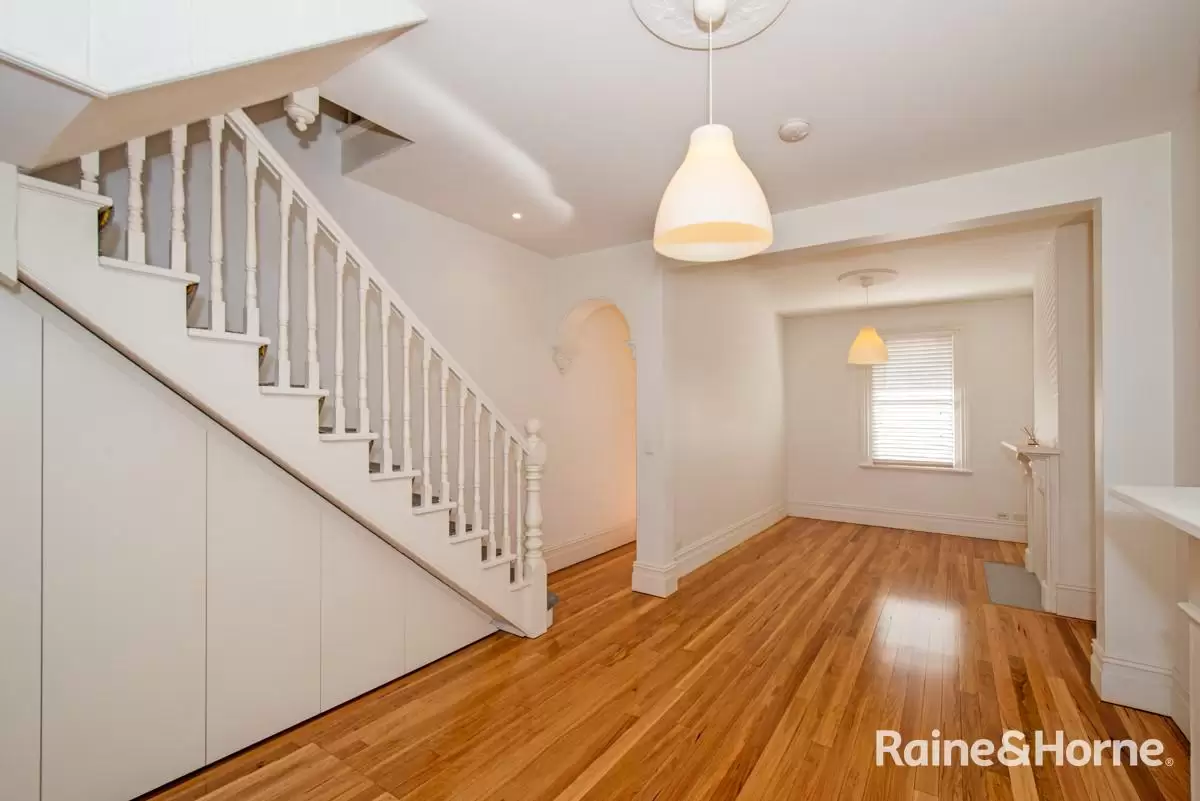 424 Abercrombie Street, Darlington Leased by Raine & Horne Randwick | Coogee | Clovelly - image 5