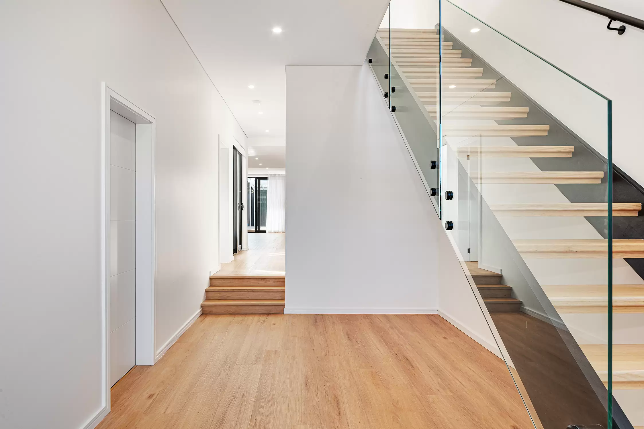 4 Hunter Avenue, Matraville For Lease by Raine & Horne Randwick | Coogee | Clovelly - image 5