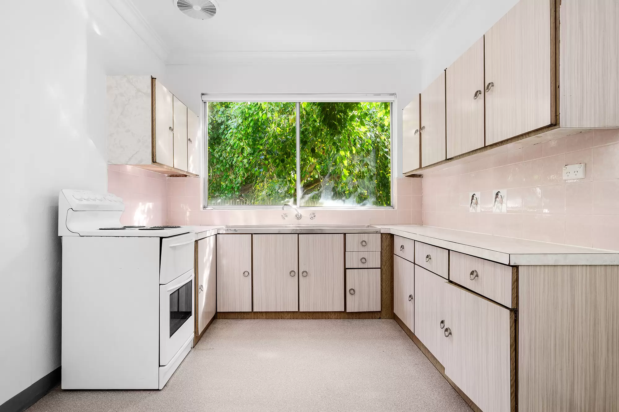 1/75 Bondi Road, Bondi For Lease by Raine & Horne Randwick | Coogee | Clovelly - image 4