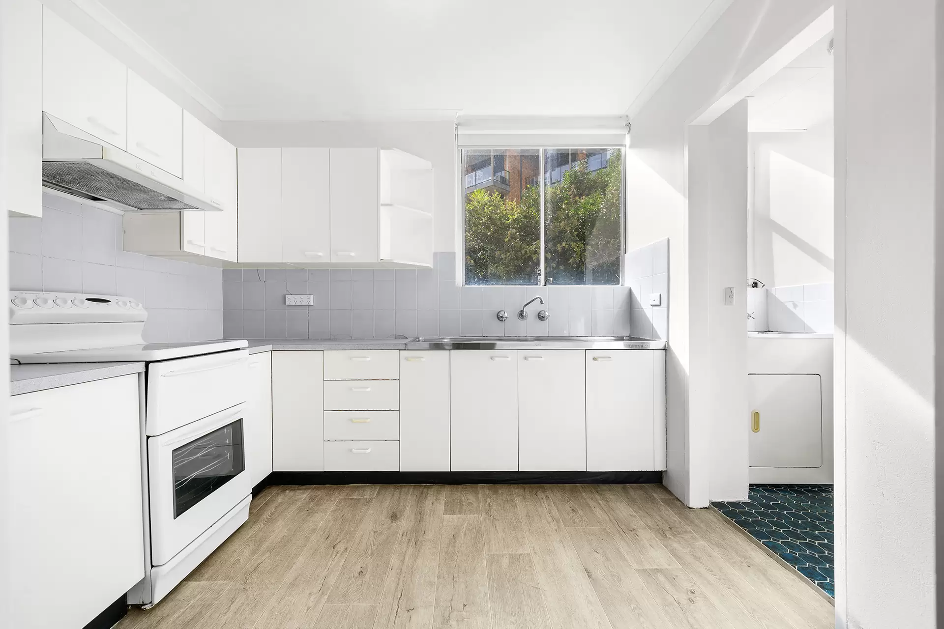 2D/16 Bligh Place, Randwick For Lease by Raine & Horne Randwick | Coogee | Clovelly - image 1