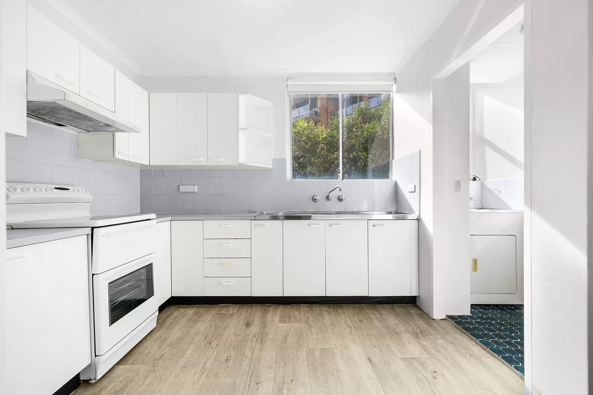 2D/16 Bligh Place, Randwick For Lease by Raine & Horne Randwick | Coogee | Clovelly - image 2