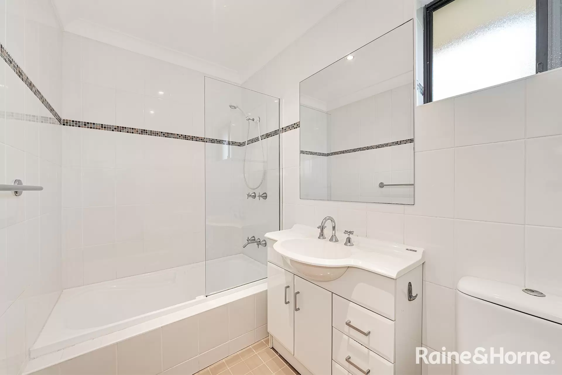 10/1-3 New Orleans Crescent, Maroubra For Lease by Raine & Horne Randwick | Coogee | Clovelly - image 1