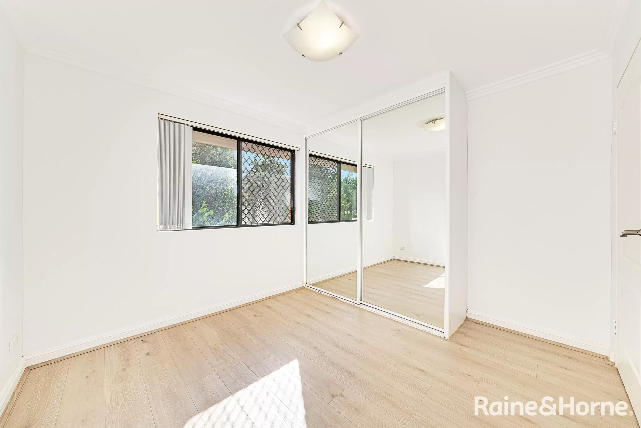 10/1-3 New Orleans Crescent, Maroubra For Lease by Raine & Horne Randwick | Coogee | Clovelly - image 4