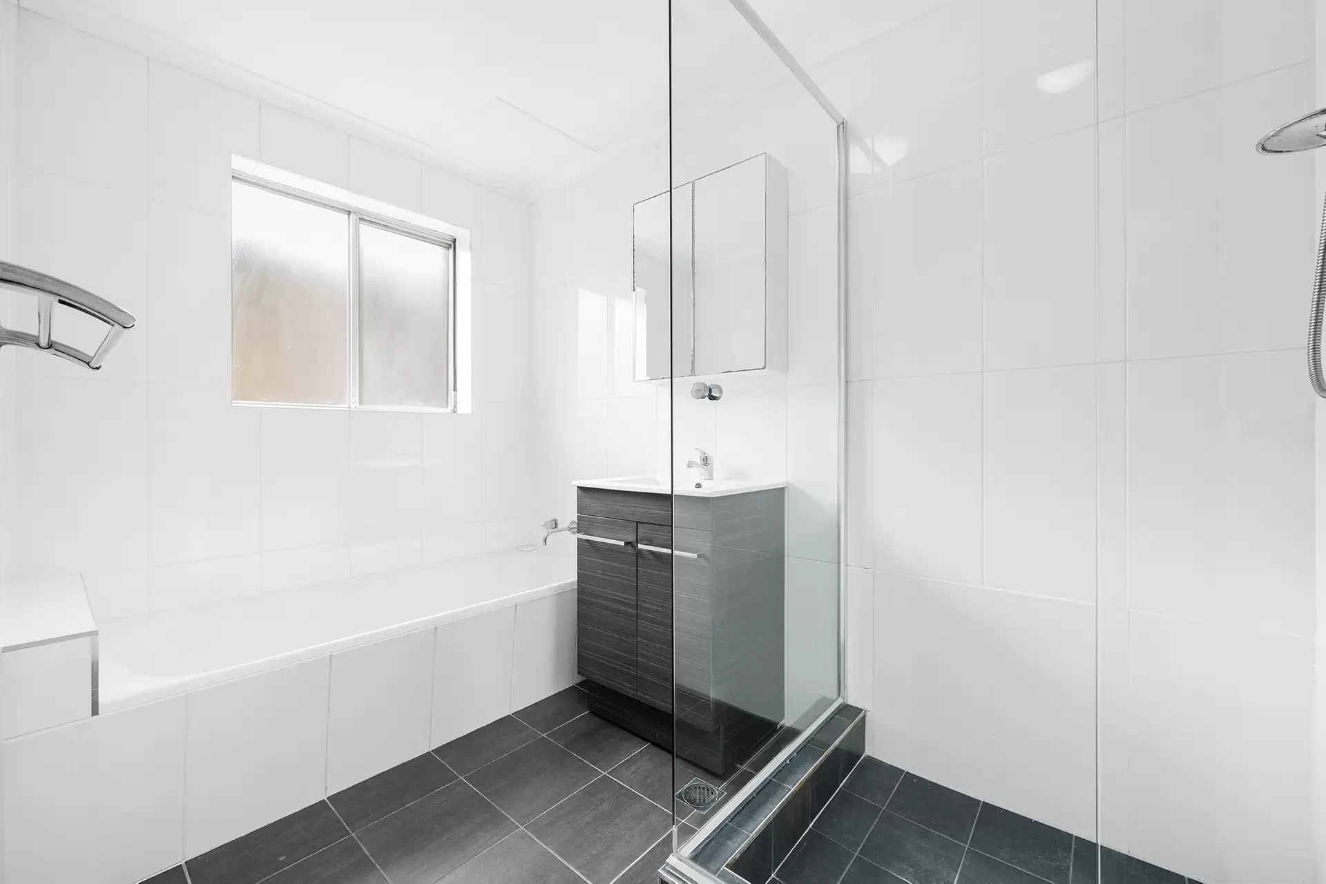 1/30 Figtree Avenue, Randwick For Lease by Raine & Horne Randwick | Coogee | Clovelly - image 1