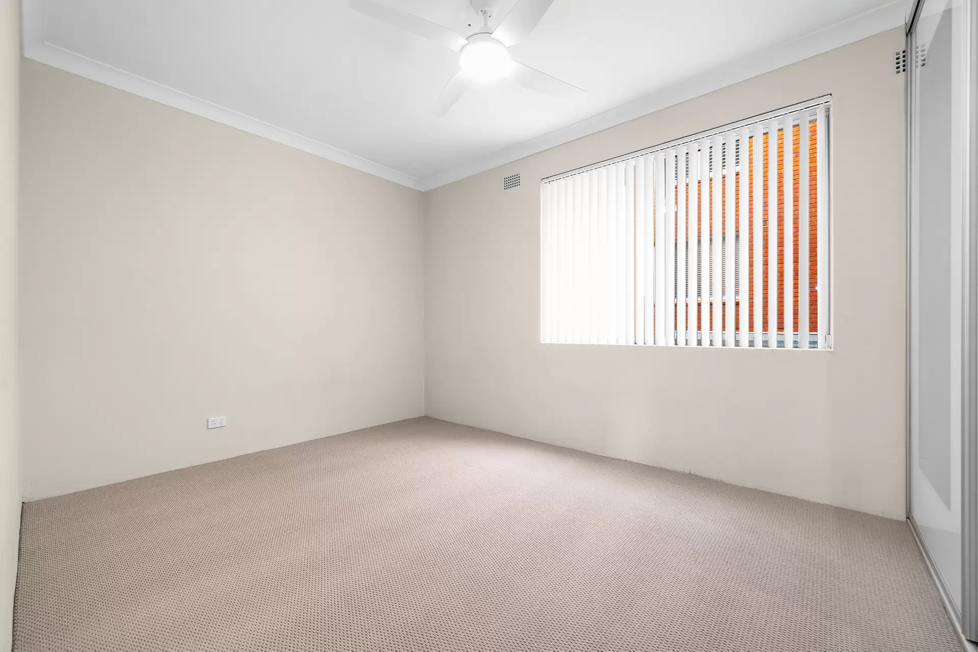 1/30 Figtree Avenue, Randwick For Lease by Raine & Horne Randwick | Coogee | Clovelly - image 1