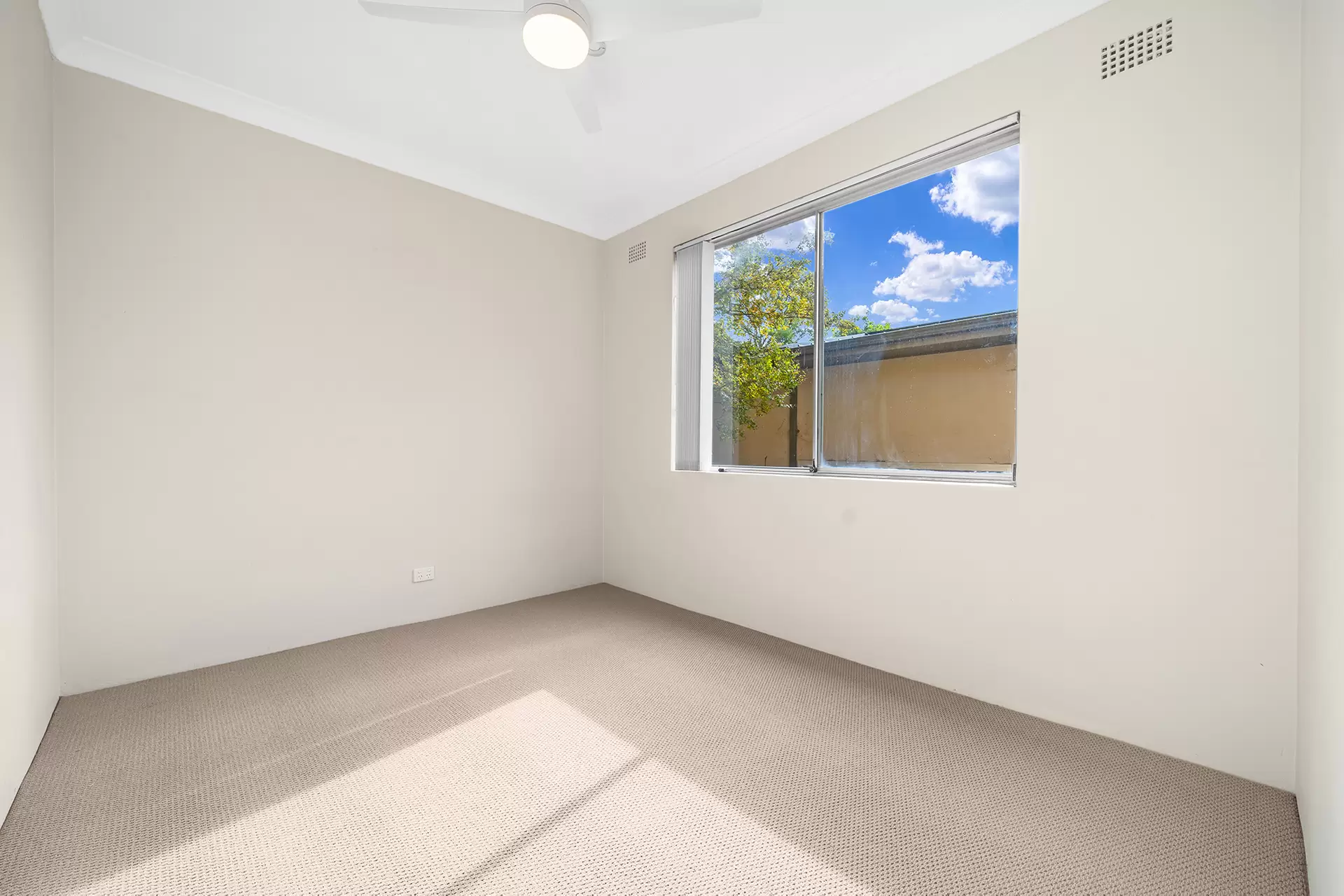 1/30 Figtree Avenue, Randwick For Lease by Raine & Horne Randwick | Coogee | Clovelly - image 1