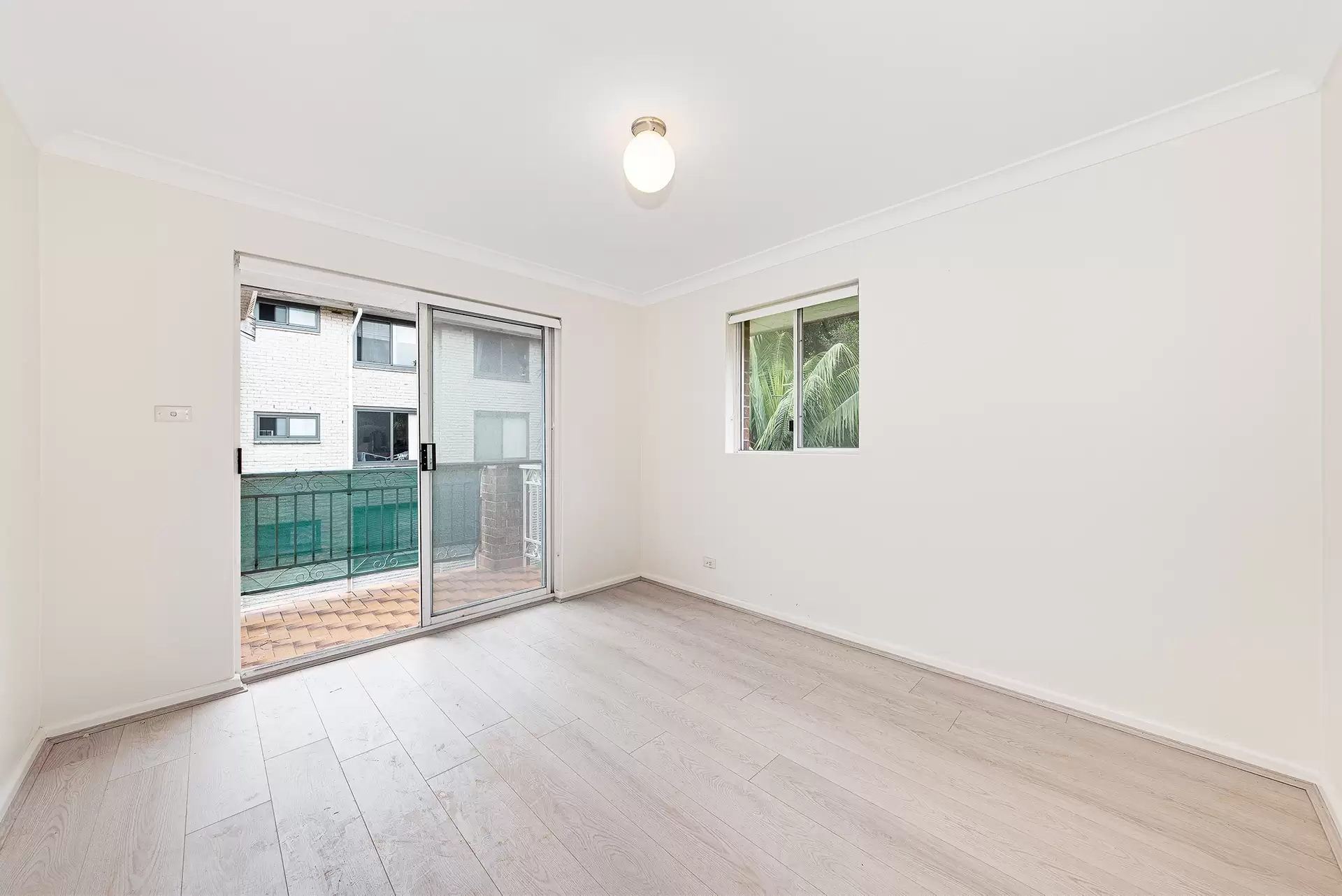 4/5 Lorne Avenue, Kensington For Lease by Raine & Horne Randwick | Coogee | Clovelly - image 1