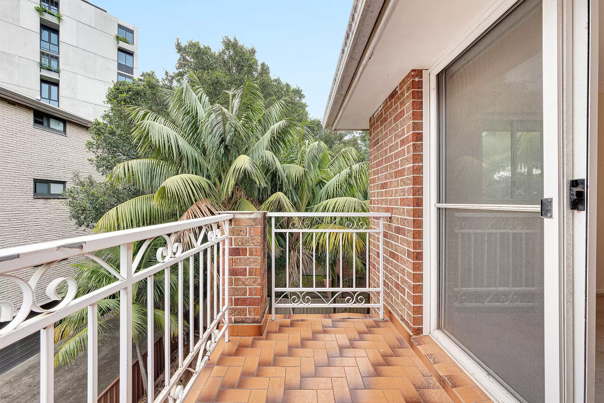 4/5 Lorne Avenue, Kensington For Lease by Raine & Horne Randwick | Coogee | Clovelly - image 1