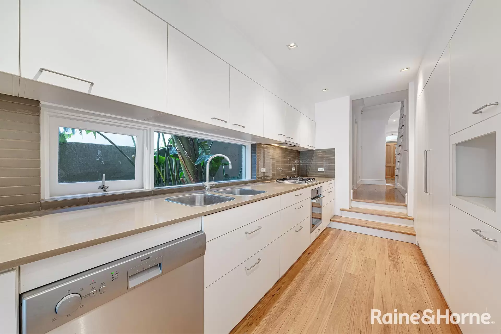 17 Stewart Street, Paddington For Lease by Raine & Horne Randwick | Coogee | Clovelly - image 1