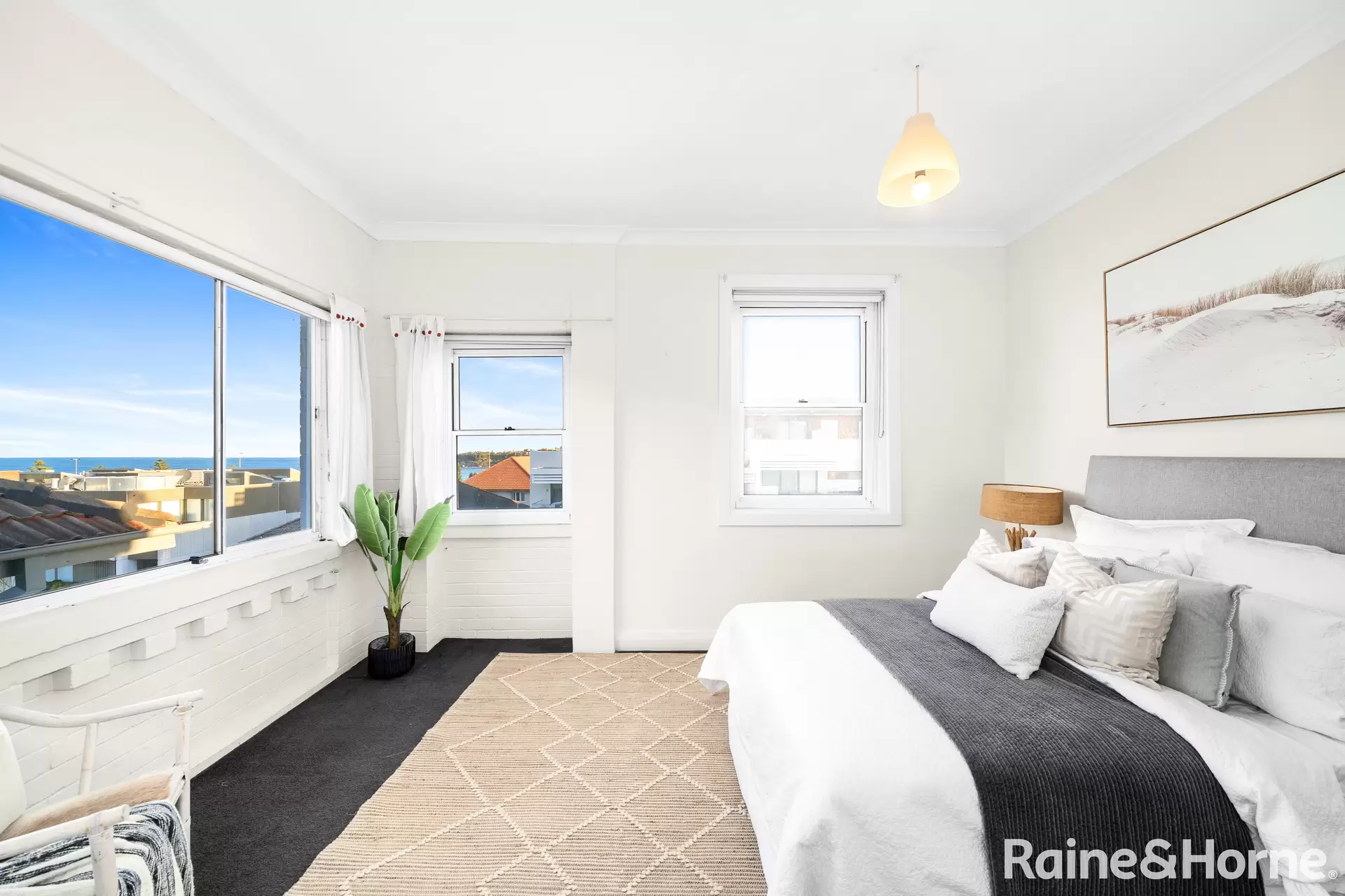 7/58 Ramsgate Avenue, Bondi Beach Auction by Raine & Horne Randwick | Coogee | Clovelly