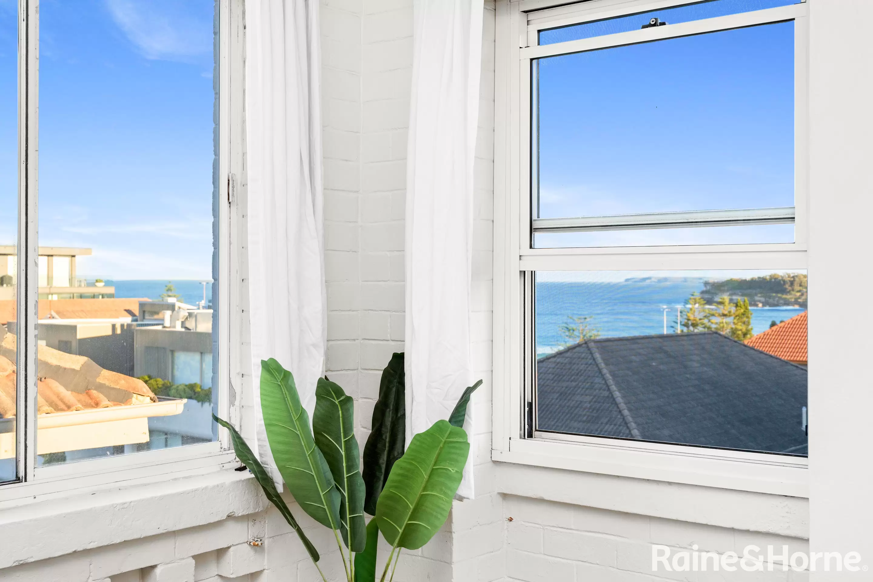7/58 Ramsgate Avenue, Bondi Beach Auction by Raine & Horne Randwick | Coogee | Clovelly - image 8