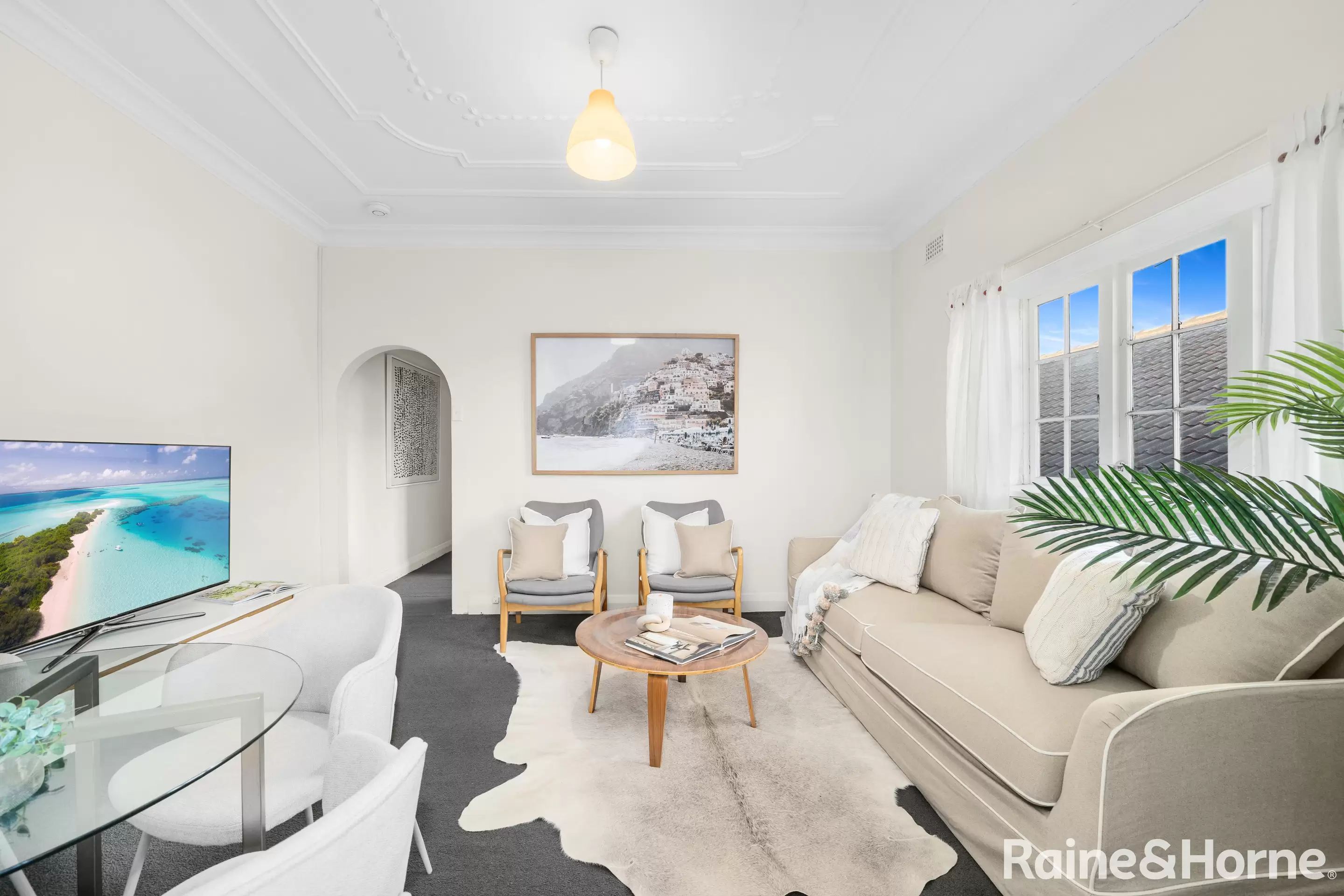 7/58 Ramsgate Avenue, Bondi Beach Auction by Raine & Horne Randwick | Coogee | Clovelly - image 2