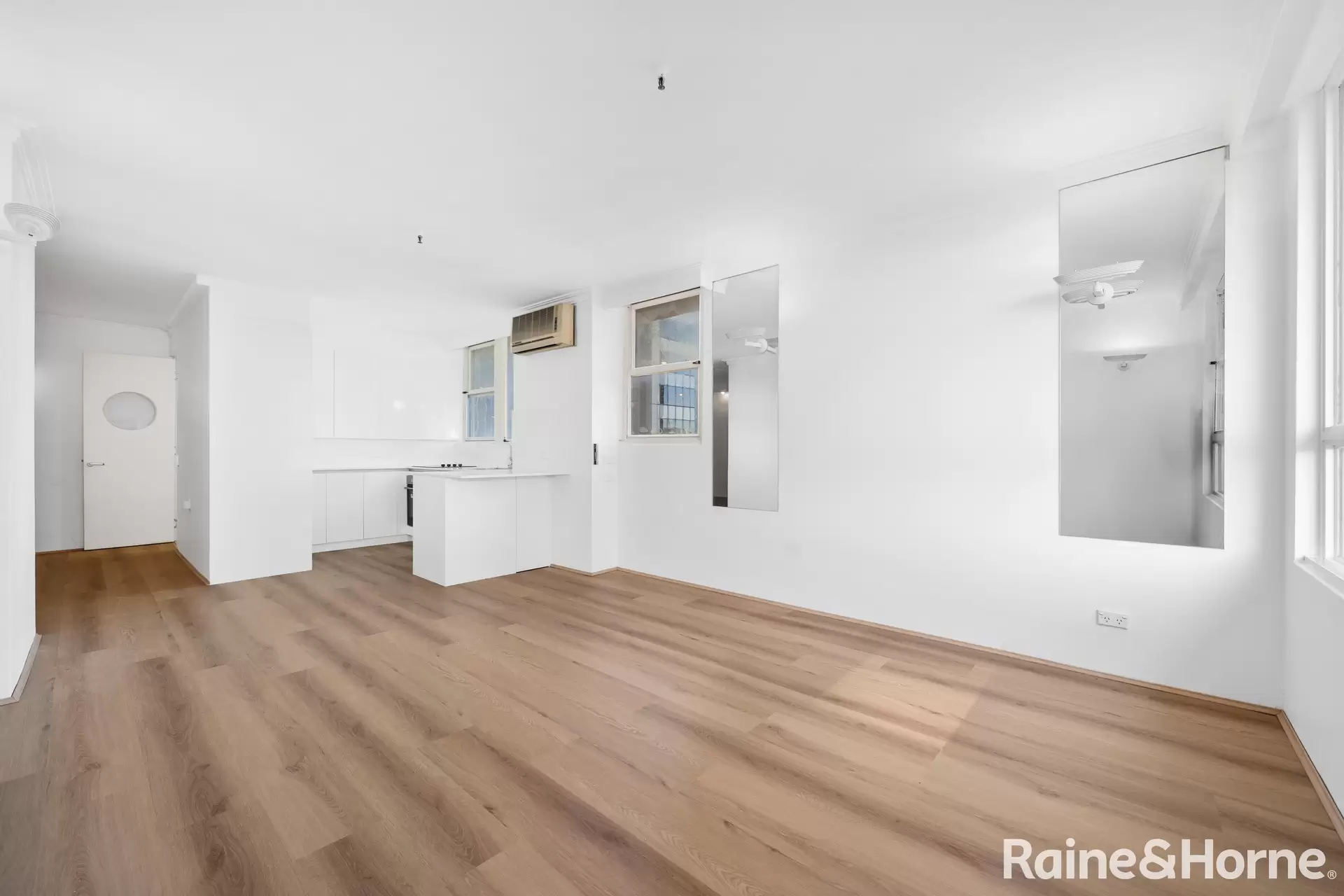 191/27 Park Street, Sydney Auction by Raine & Horne Randwick | Coogee | Clovelly