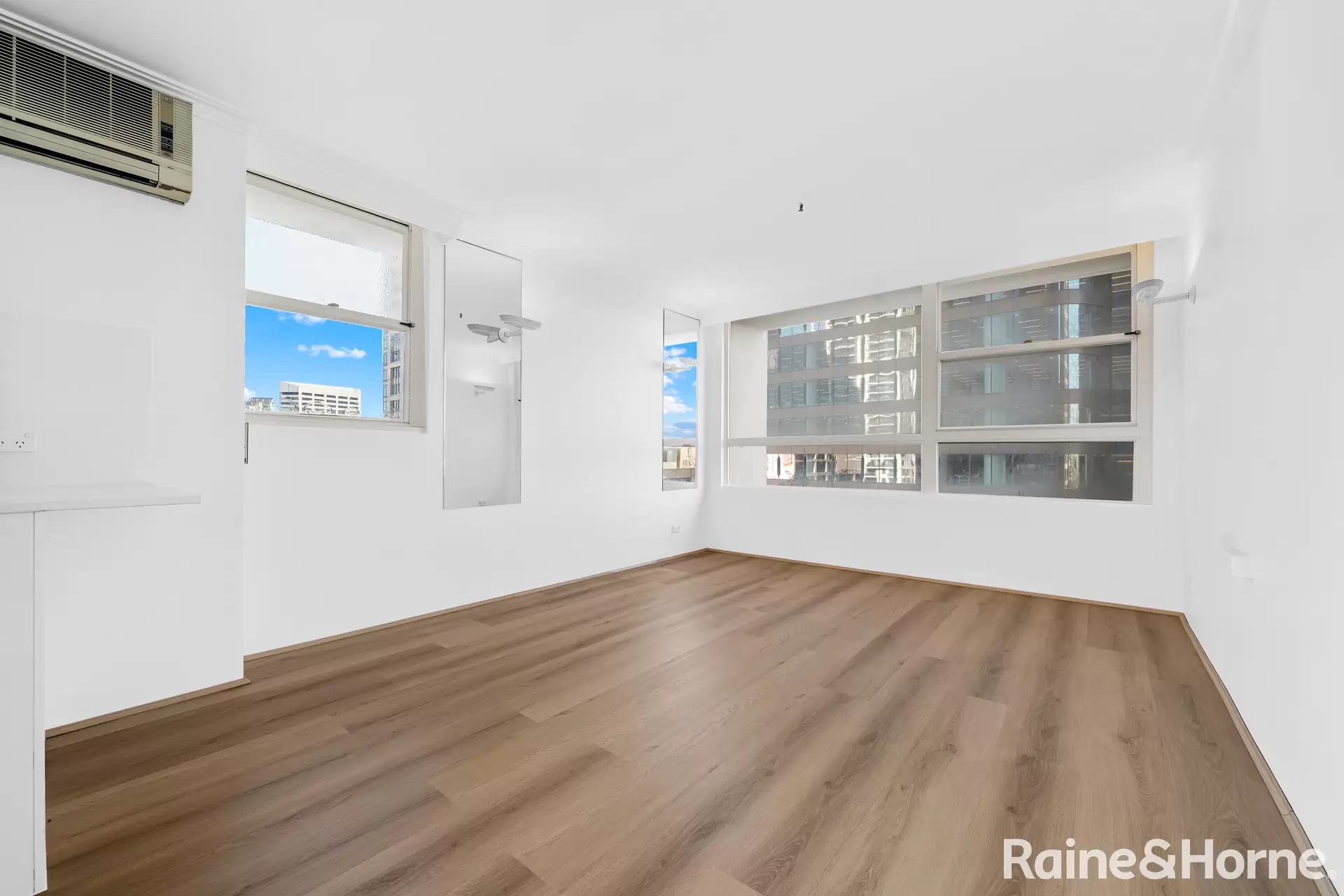 191/27 Park Street, Sydney Auction by Raine & Horne Randwick | Coogee | Clovelly - image 1