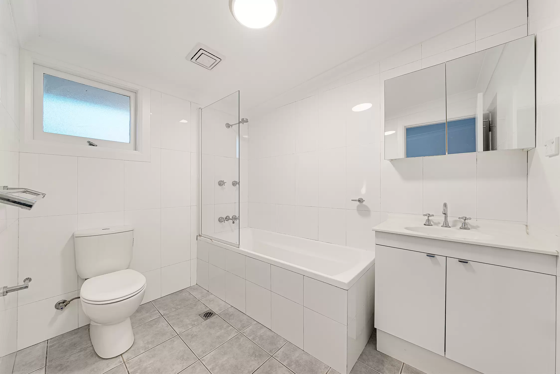 130 Simmons Street, Enmore Leased by Raine & Horne Randwick | Coogee | Clovelly - image 3