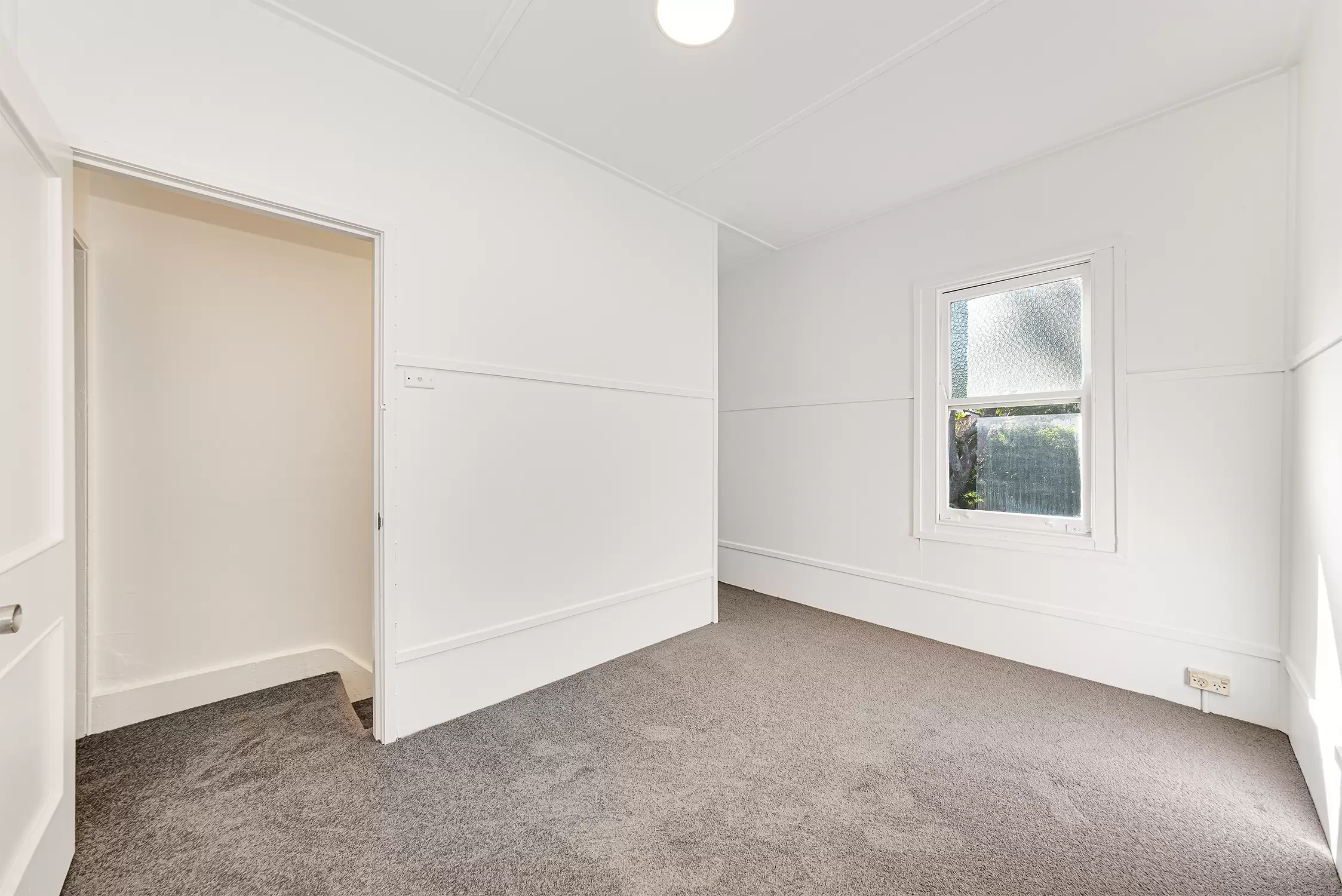 130 Simmons Street, Enmore Leased by Raine & Horne Randwick | Coogee | Clovelly - image 7