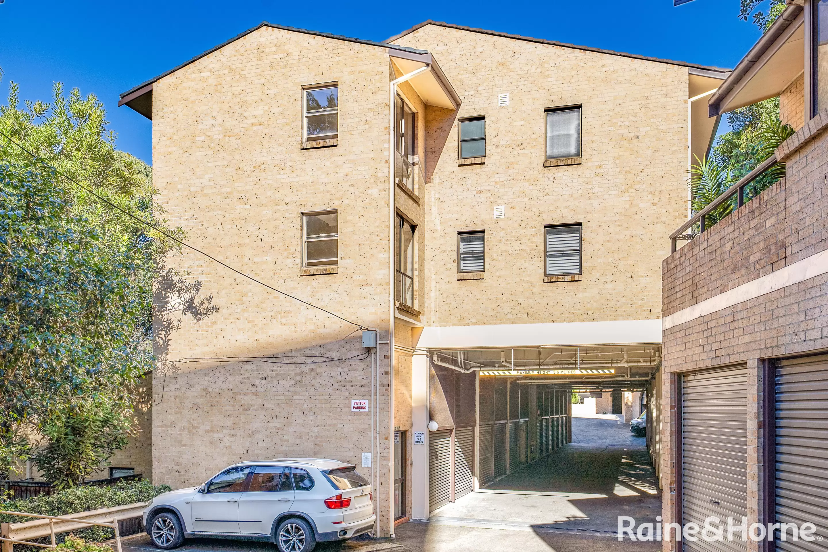 25/43A St Marks Road, Randwick Auction by Raine & Horne Randwick | Coogee | Clovelly - image 7