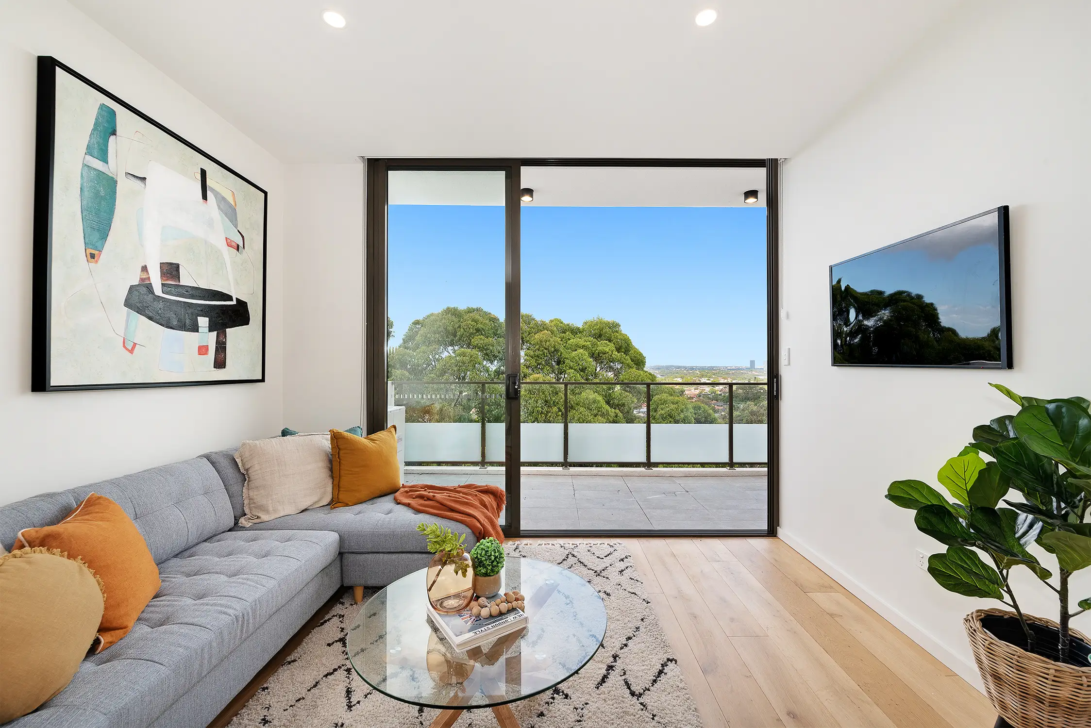 302/408 Victoria Road, Gladesville Sold by Raine & Horne Randwick | Coogee - image 2