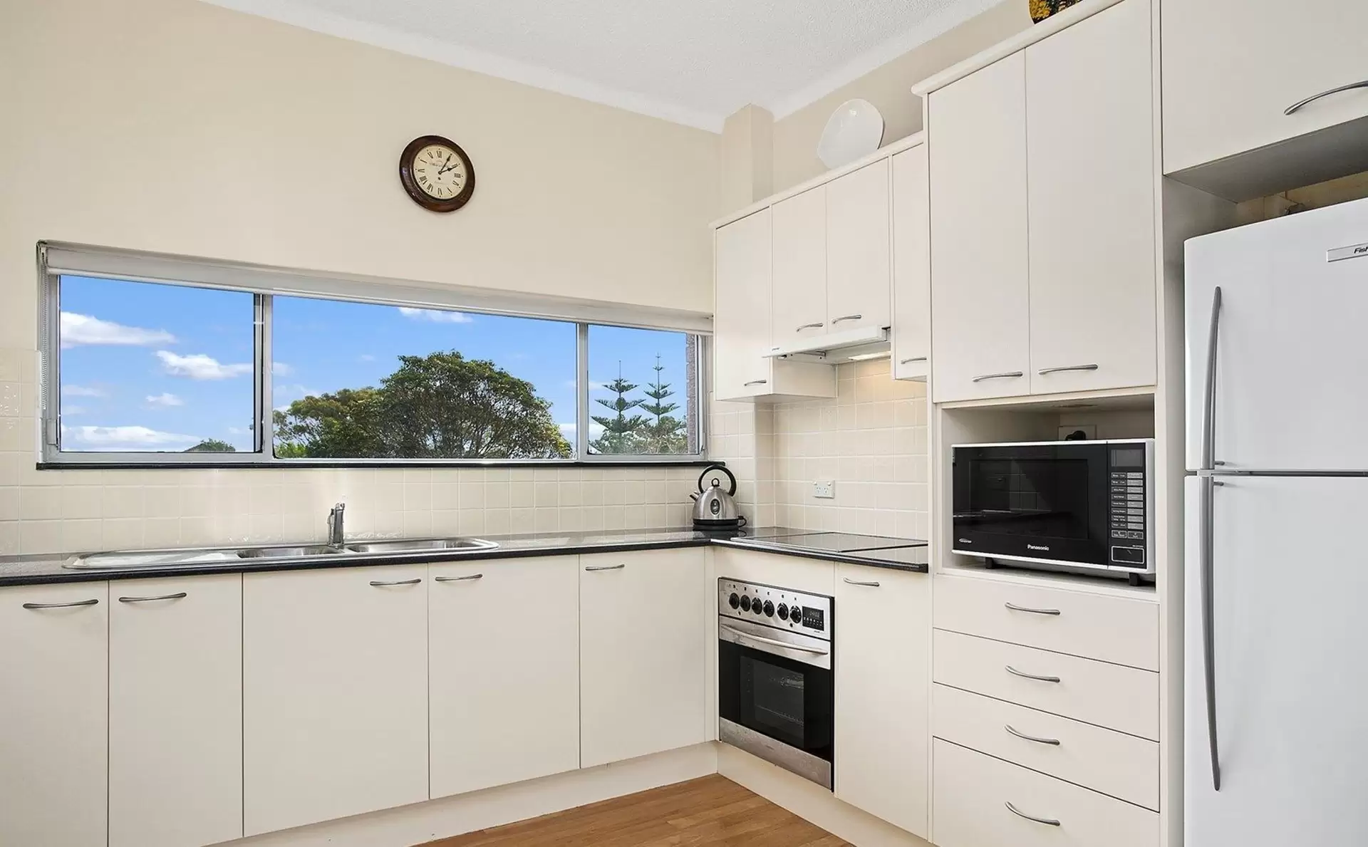 11/79 Gilderthorpe Ave, Randwick For Lease by Raine & Horne Randwick | Coogee | Clovelly - image 1
