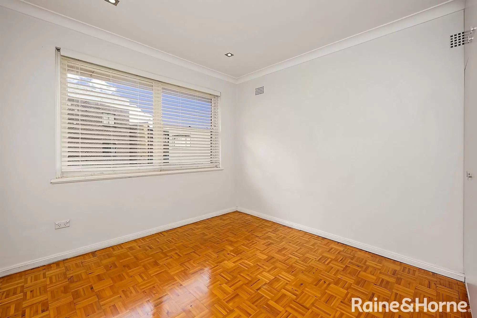 5/44 Waratah Avenue, Randwick For Lease by Raine & Horne Randwick | Coogee | Clovelly - image 4