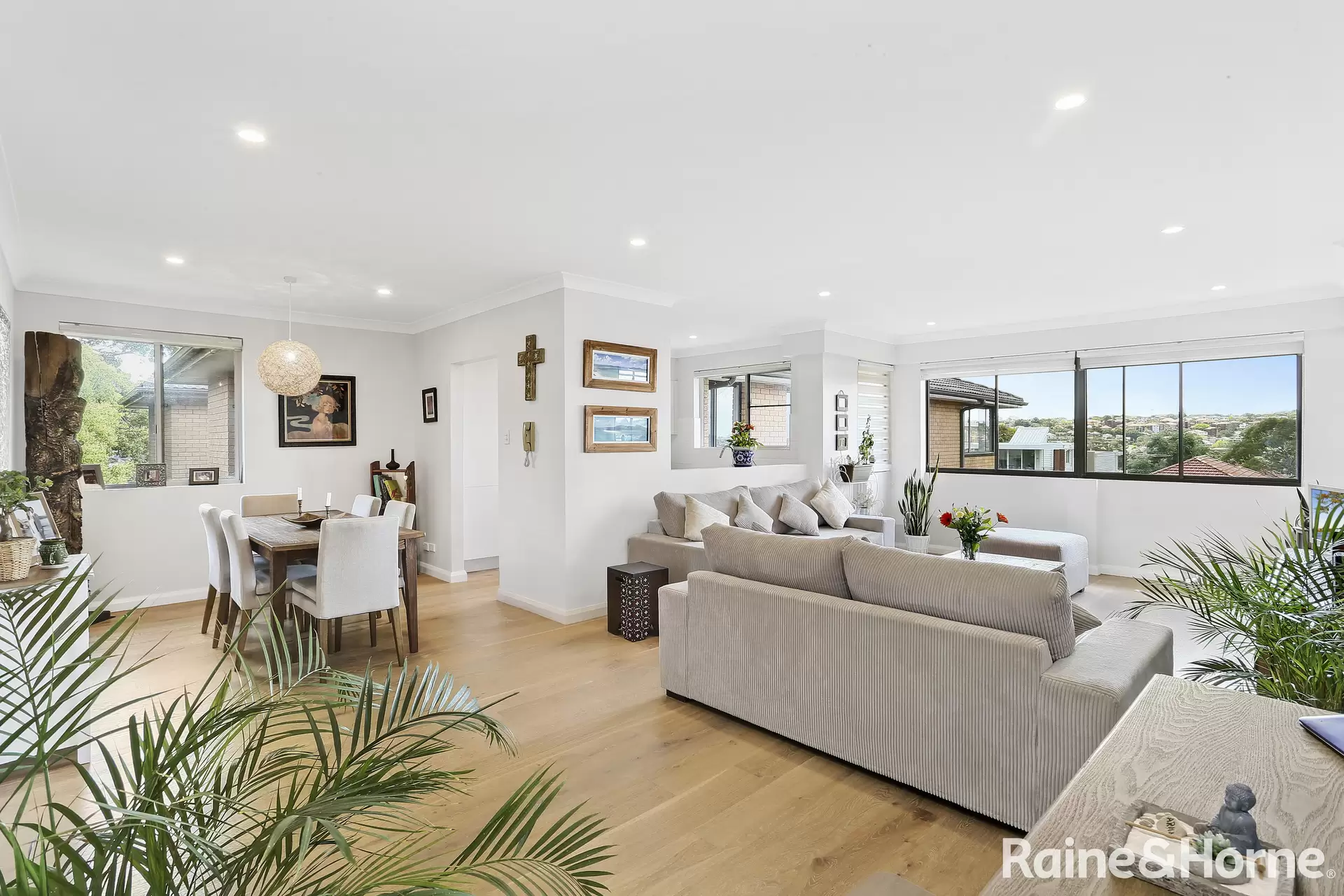 11/20 Carr Street, Coogee For Lease by Raine & Horne Randwick | Coogee | Clovelly
