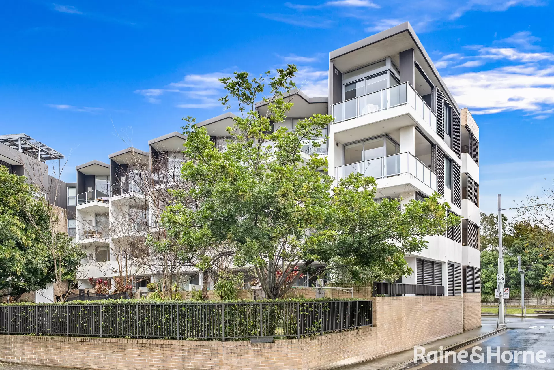 204/10-20 Anzac Parade, Kensington For Sale by Raine & Horne Randwick | Coogee | Clovelly - image 1