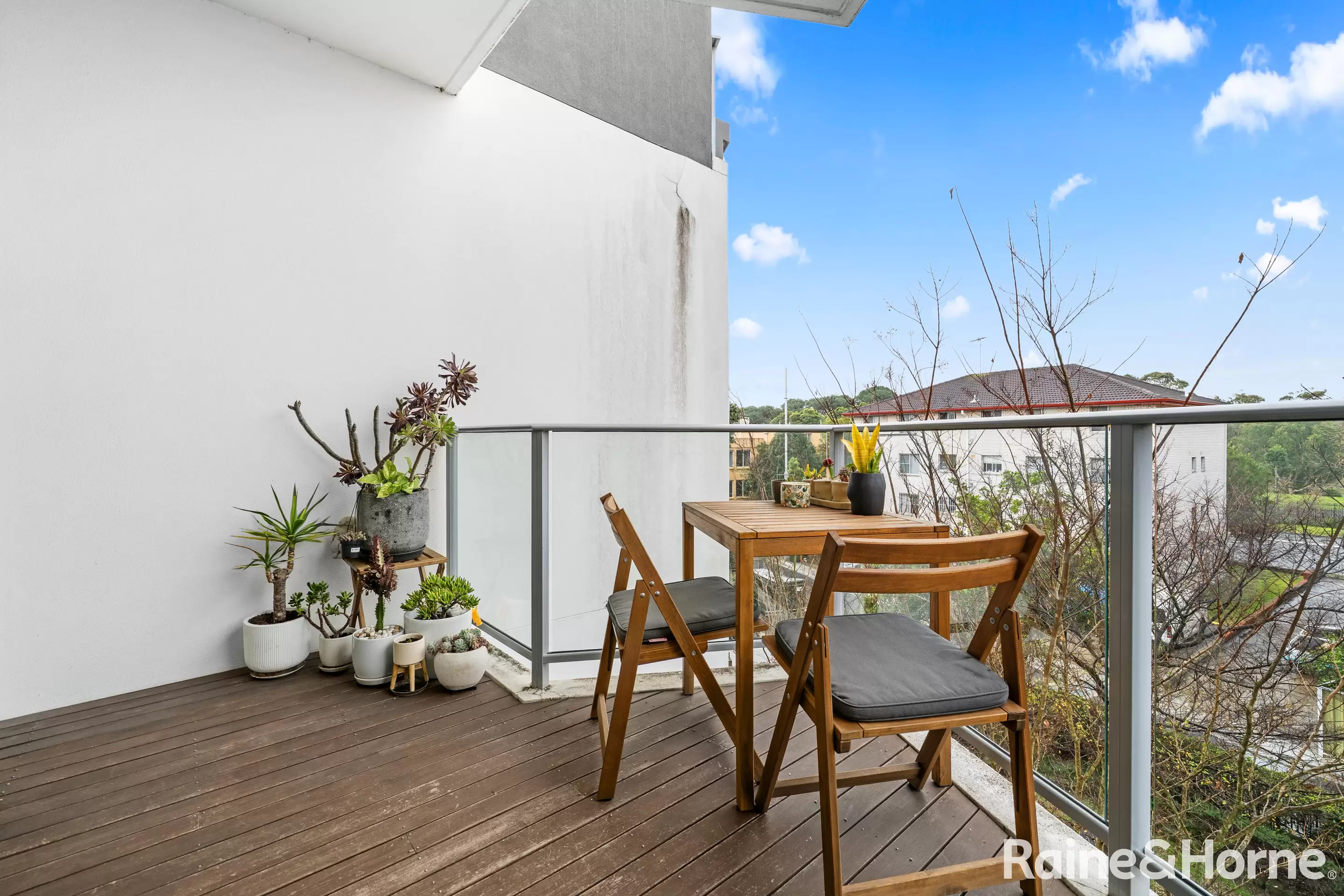 204/10-20 Anzac Parade, Kensington For Sale by Raine & Horne Randwick | Coogee | Clovelly - image 3