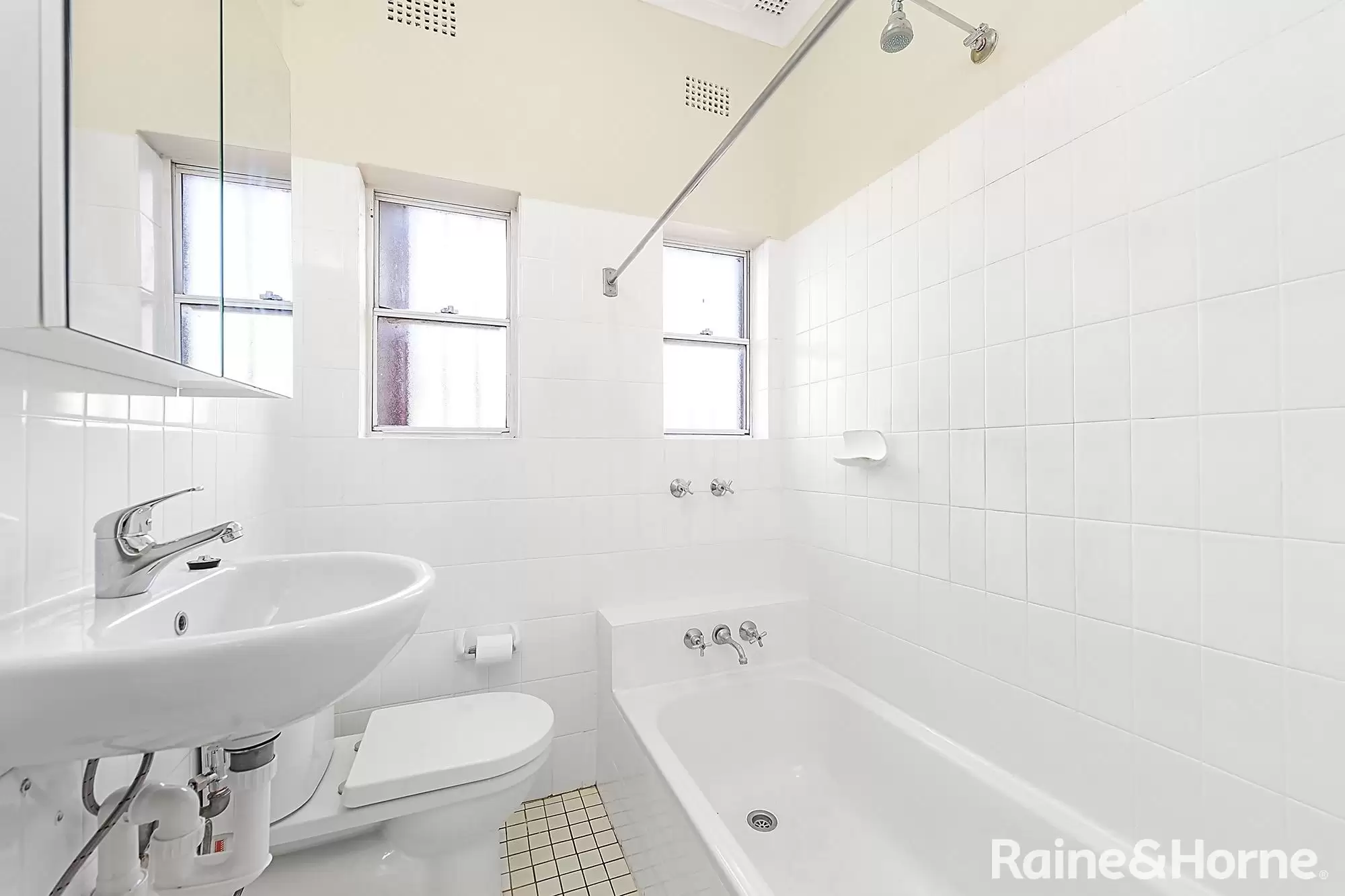 2/613 Anzac Parade, Maroubra For Lease by Raine & Horne Randwick | Coogee | Clovelly - image 5