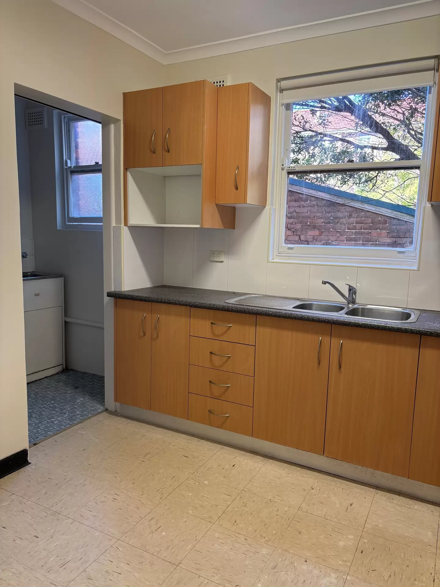 1/32 Blenheim Street, Randwick For Lease by Raine & Horne Randwick | Coogee | Clovelly - image 1