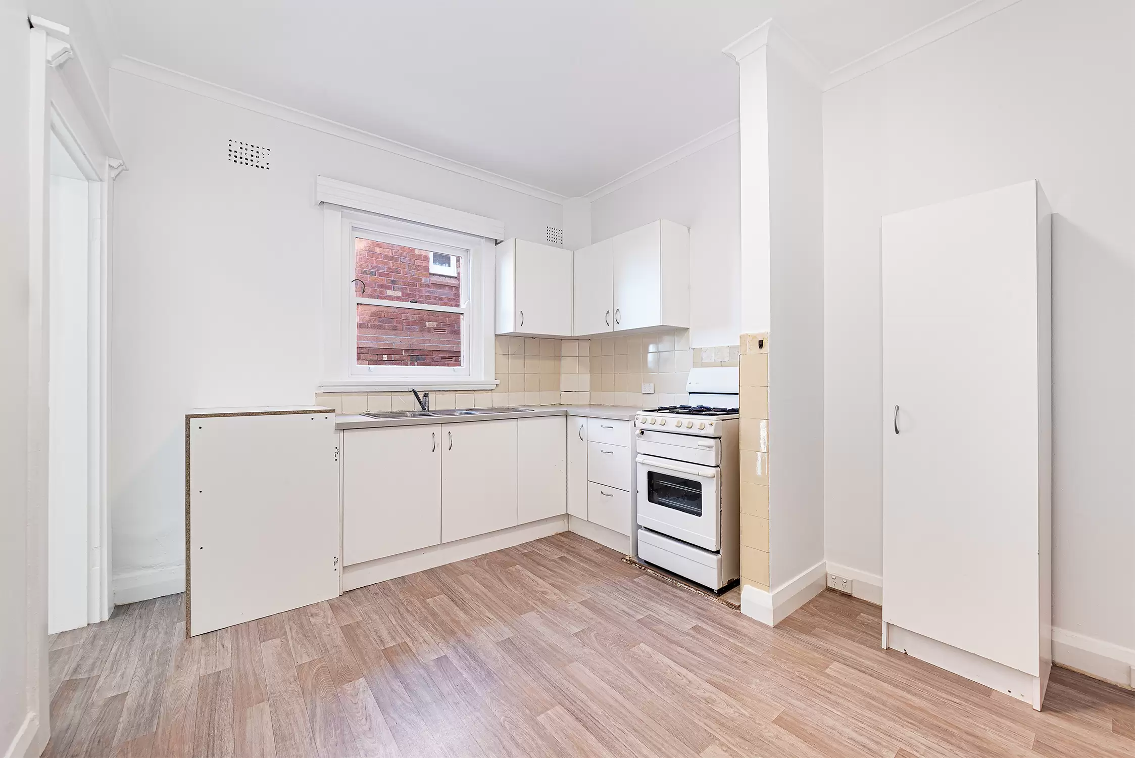 2/229 Malabar Road, Maroubra For Lease by Raine & Horne Randwick | Coogee | Clovelly - image 4