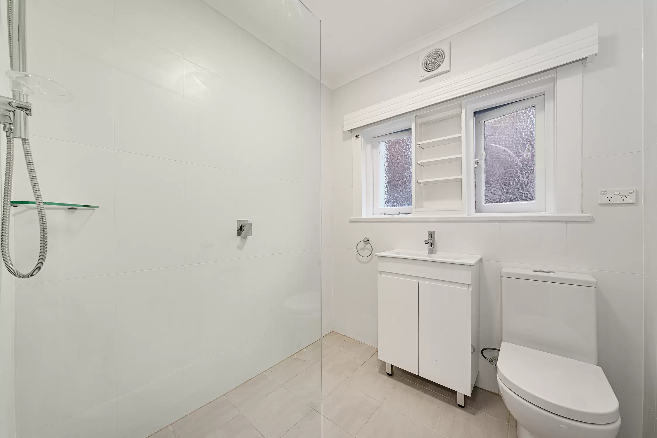 2/229 Malabar Road, Maroubra For Lease by Raine & Horne Randwick | Coogee | Clovelly - image 2