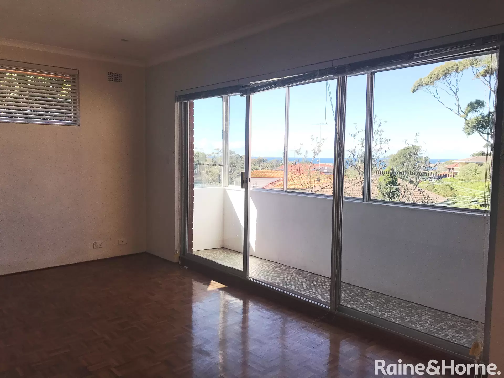 5/235 Clovelly Road, Clovelly For Lease by Raine & Horne Randwick | Coogee | Clovelly - image 1