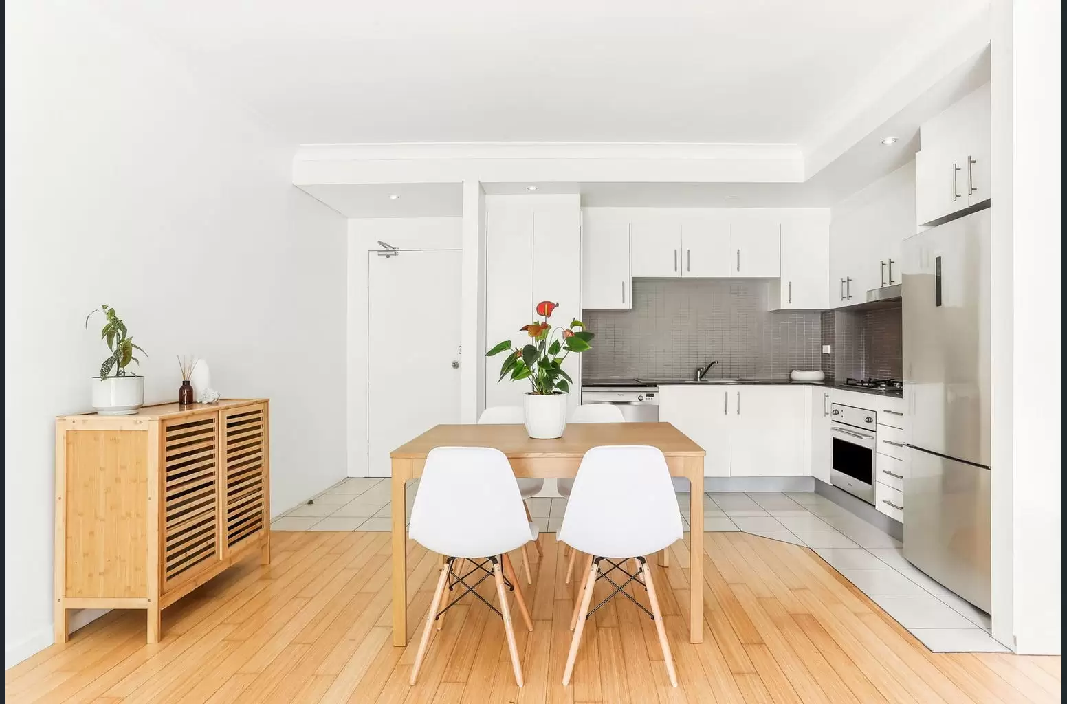 10/8-12 Ascot Street, Kensington For Lease by Raine & Horne Randwick | Coogee | Clovelly - image 2