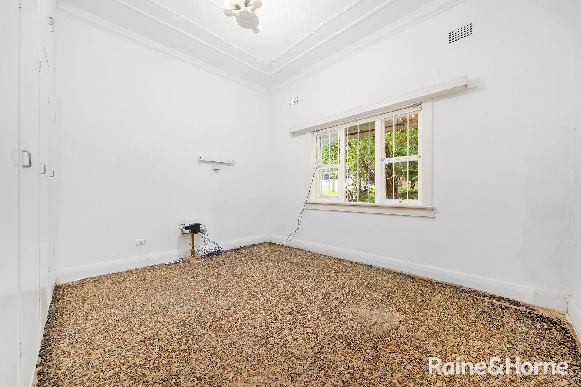 42 Chaleyer Street, Rose Bay Auction by Raine & Horne Randwick | Coogee | Clovelly - image 1