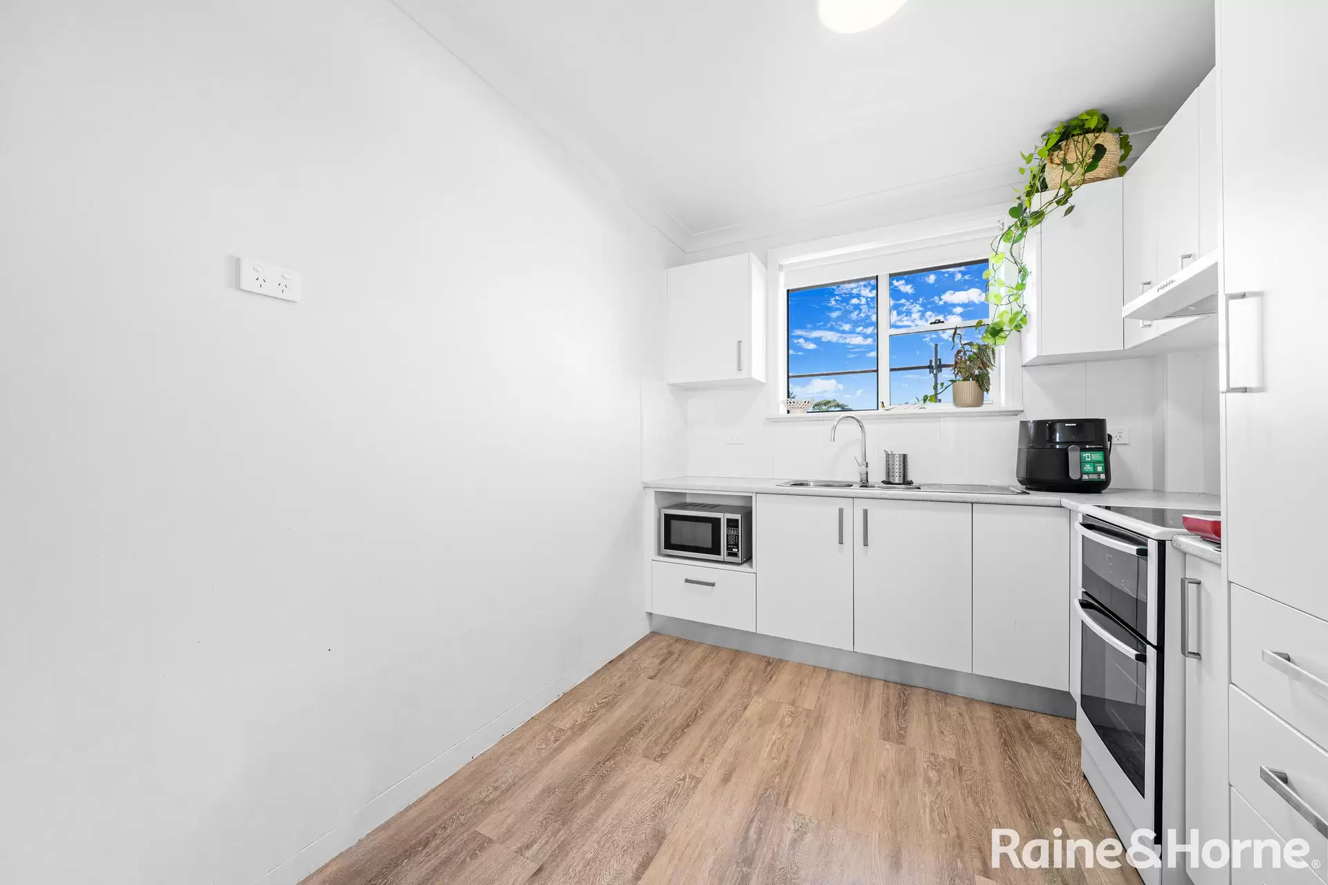 1-5/21 Creer Street, Randwick Sold by Raine & Horne Randwick | Coogee | Clovelly - image 1