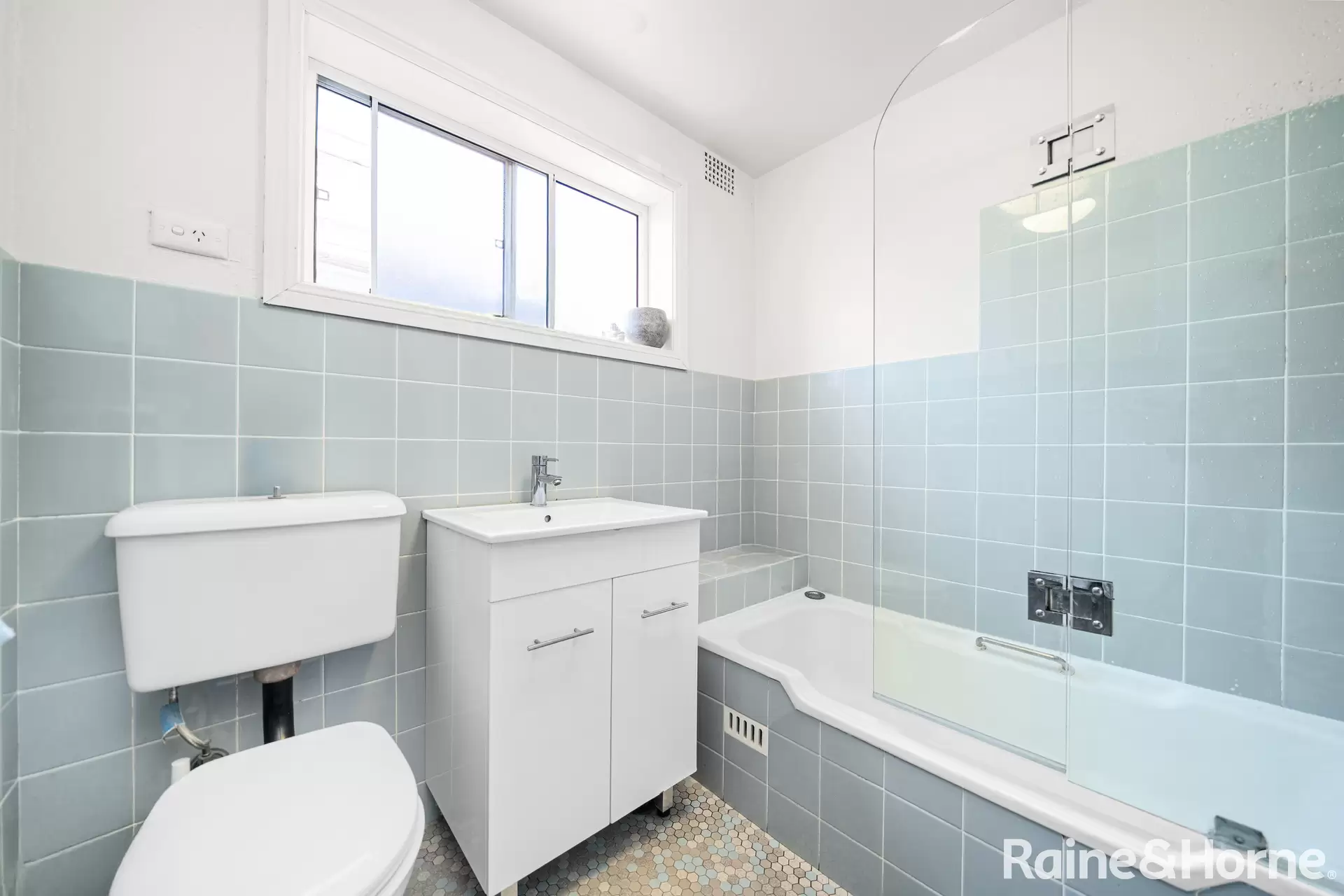 1-5/21 Creer Street, Randwick Sold by Raine & Horne Randwick | Coogee | Clovelly - image 1