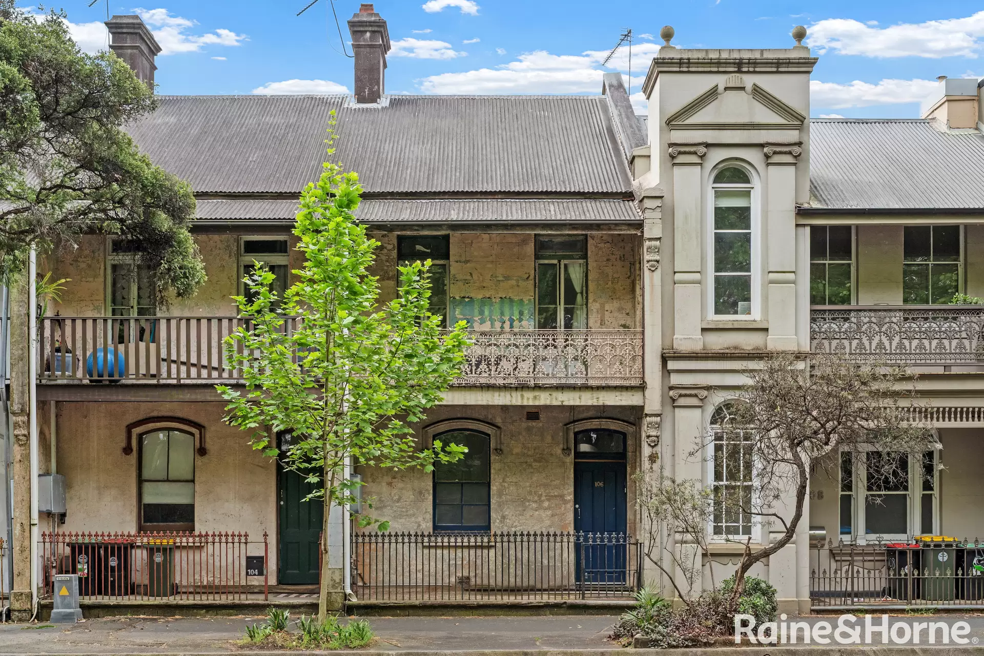 106 Oxford Street, Woollahra Sold by Raine & Horne Randwick | Coogee | Clovelly - image 1