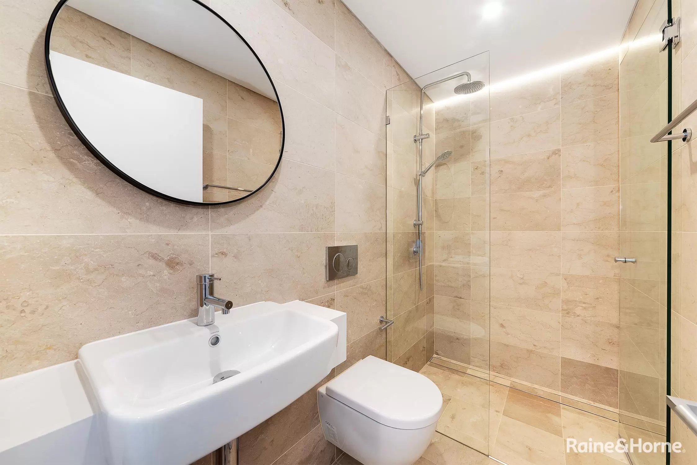 7/3 Gurner Street, Paddington For Lease by Raine & Horne Randwick | Coogee | Clovelly - image 4