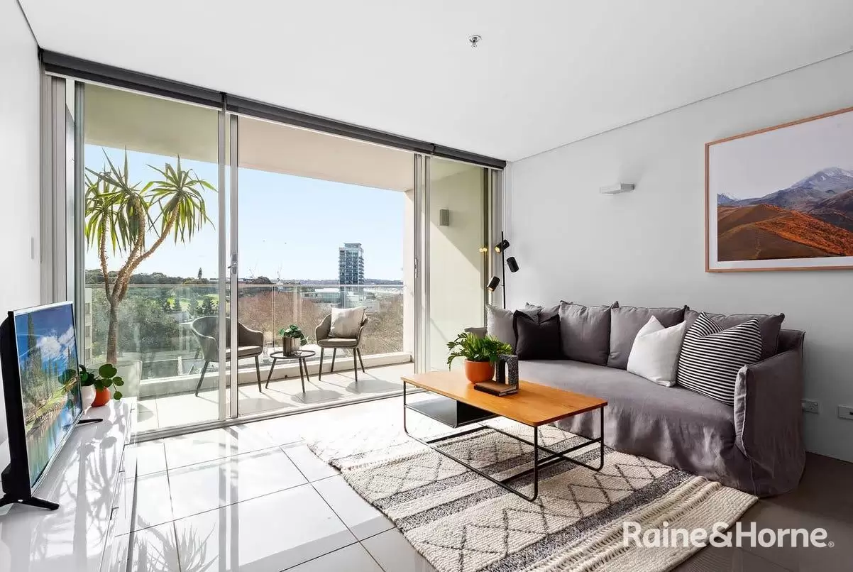 22/60-70 William Street, Woolloomooloo For Lease by Raine & Horne Randwick | Coogee | Clovelly - image 1