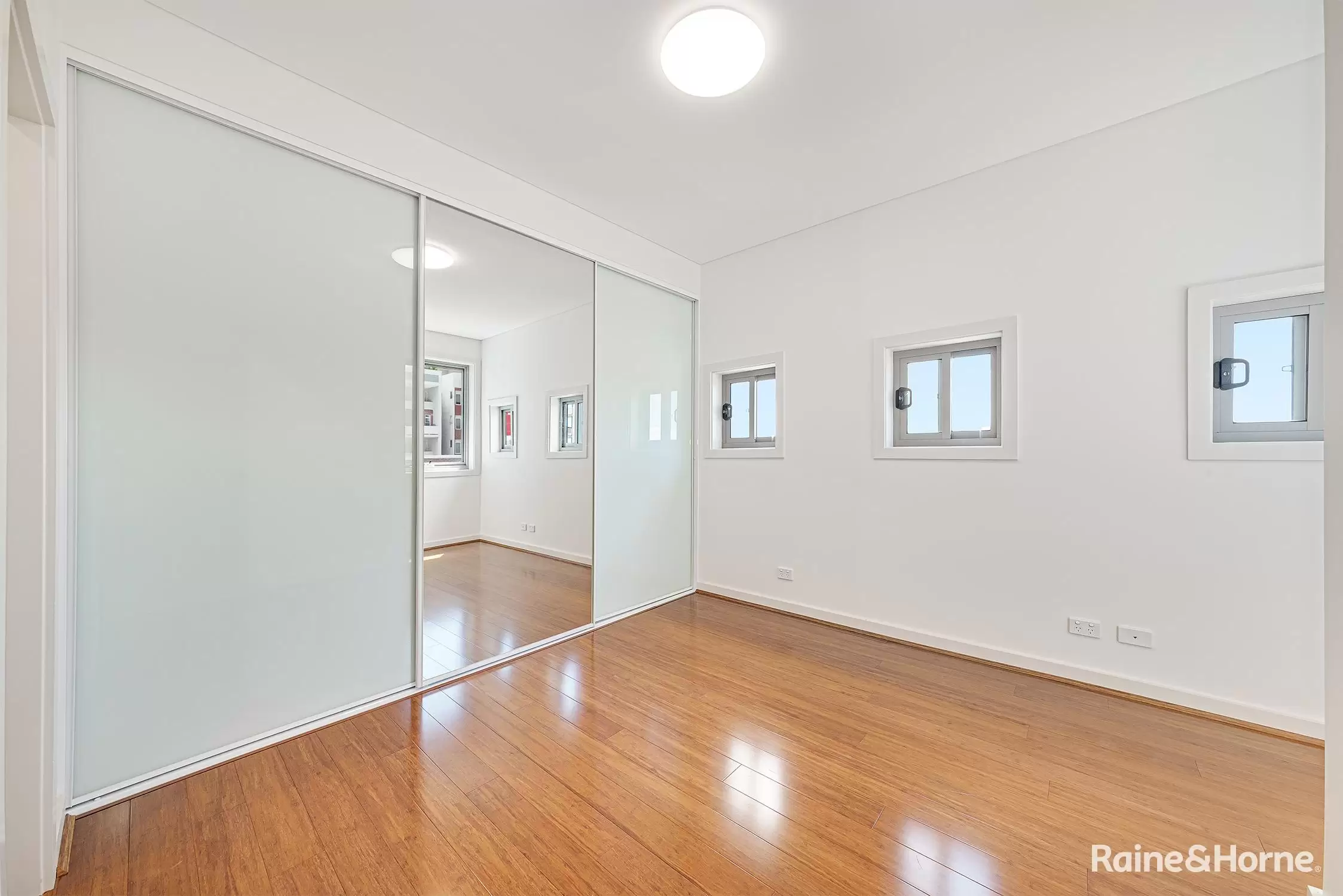 64/18-22A Hope Street, Rosehill For Lease by Raine & Horne Randwick | Coogee | Clovelly - image 5