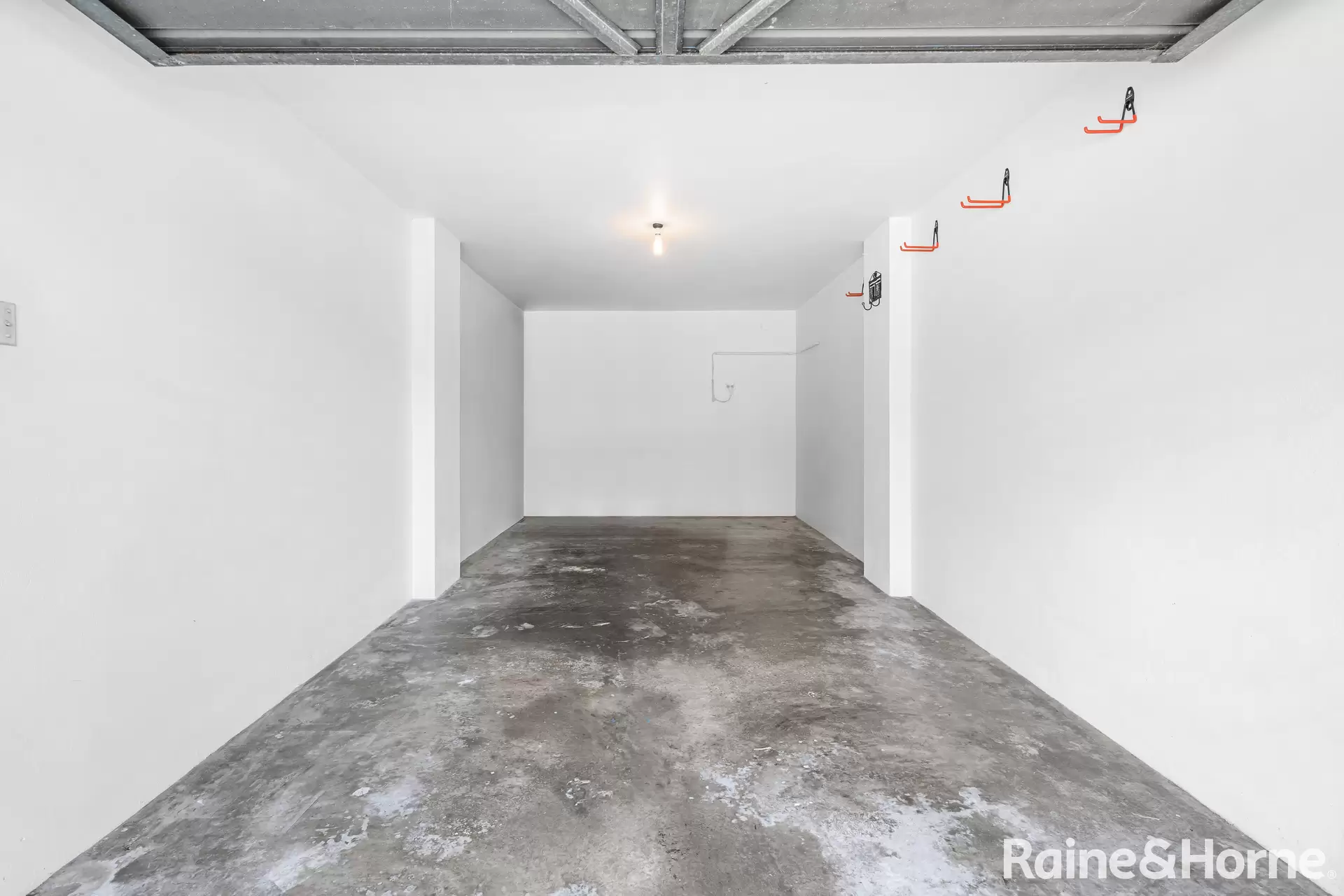 8/21 Pemell Street, Newtown Sold by Raine & Horne Randwick | Coogee | Clovelly - image 1