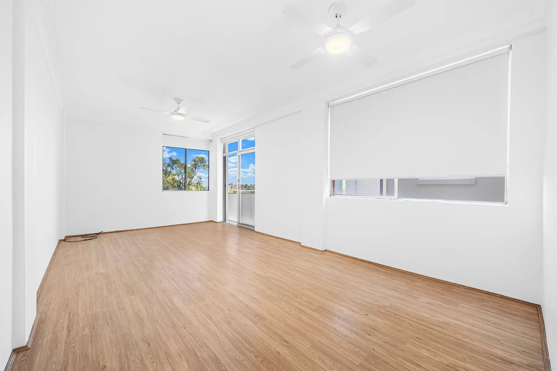 4/99 Carrington Road, Coogee For Lease by Raine & Horne Randwick | Coogee | Clovelly - image 1