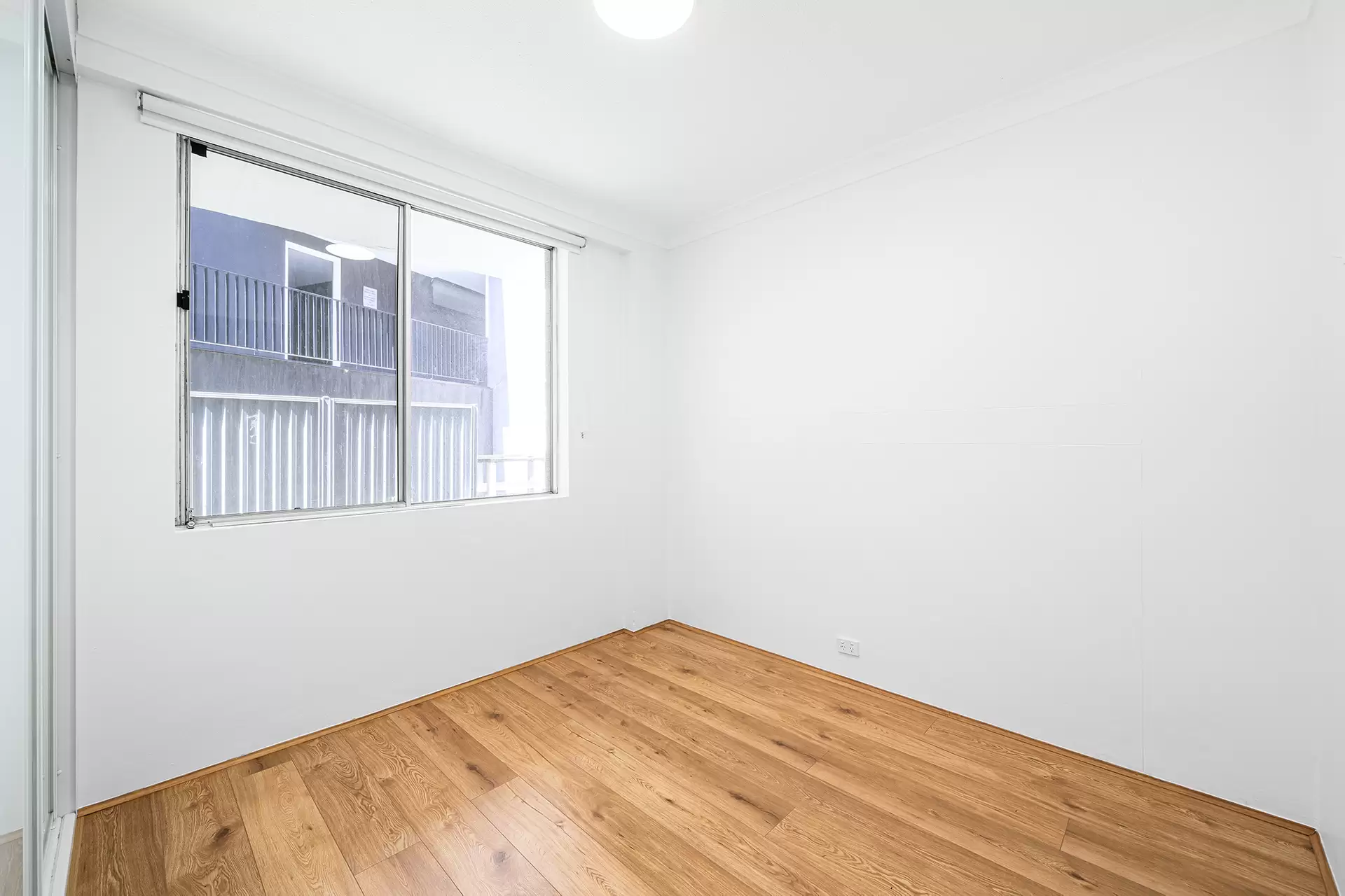 4/99 Carrington Road, Coogee For Lease by Raine & Horne Randwick | Coogee | Clovelly - image 1